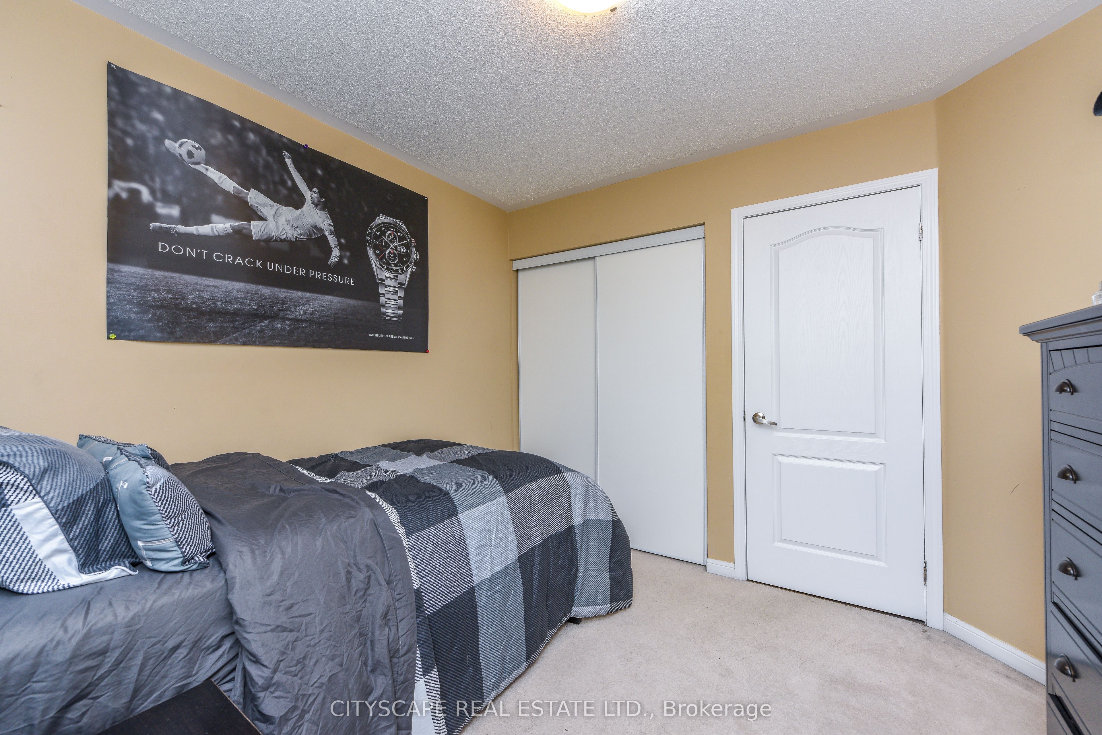 879 Bennett Boulevard Property Photo 32