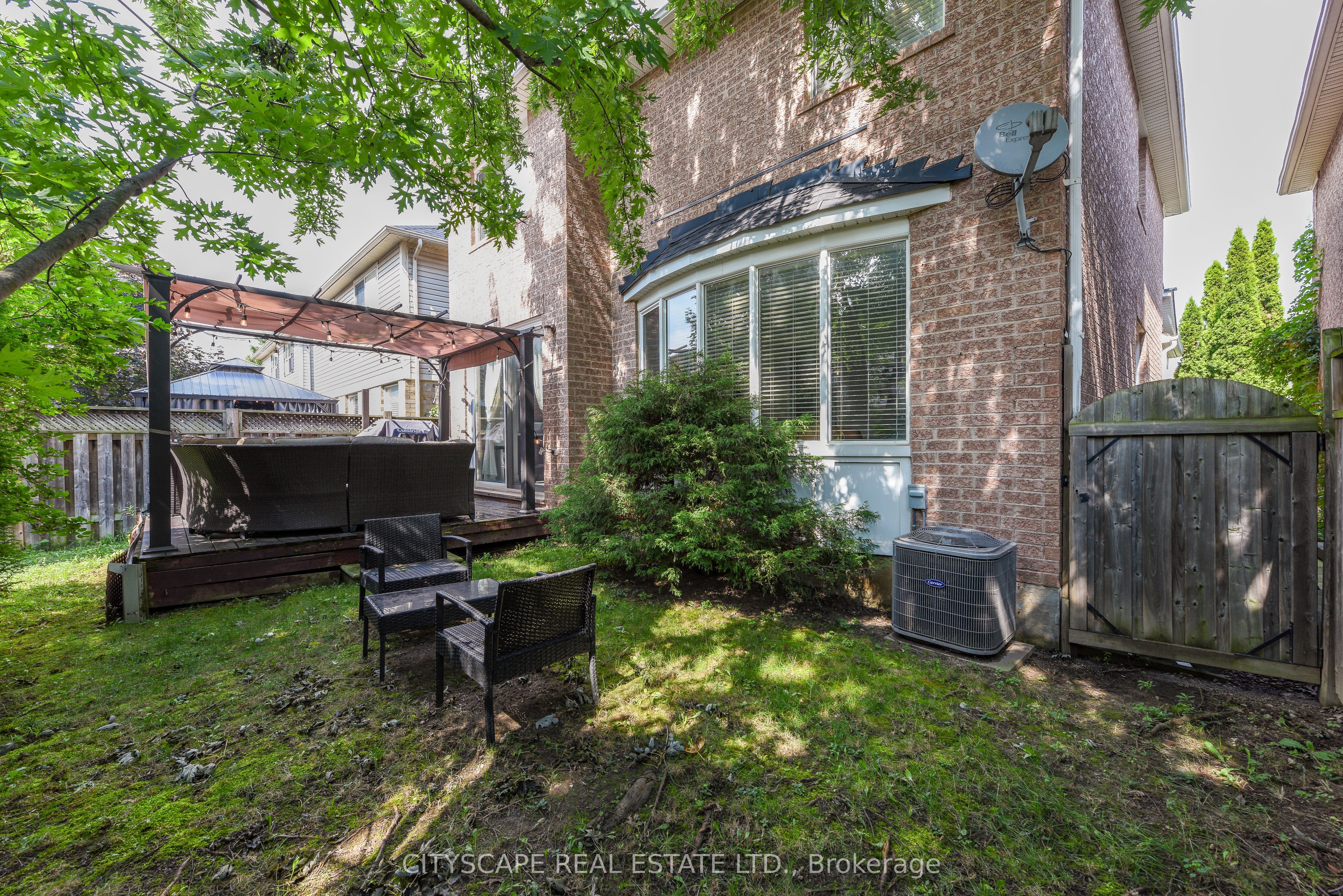 879 Bennett Boulevard Property Photo 40