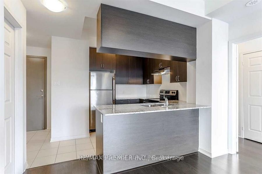 54 Sky Harbour Drive 313 Property Photo 9