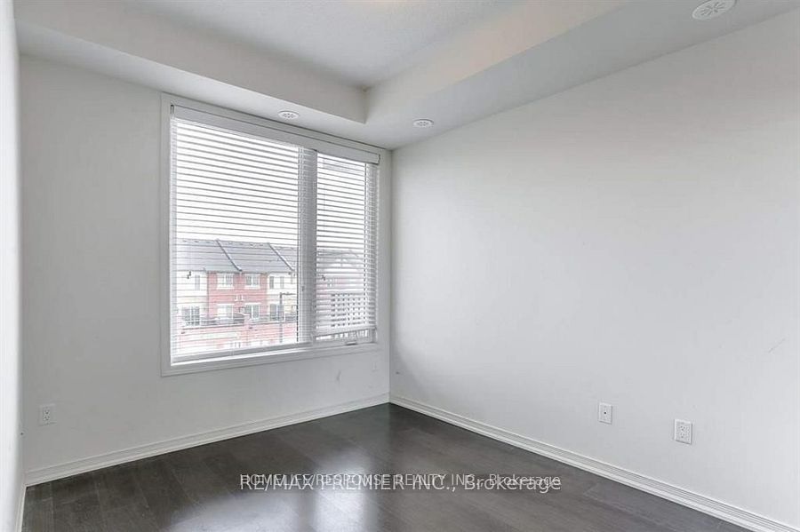 54 Sky Harbour Drive 313 Property Photo 11