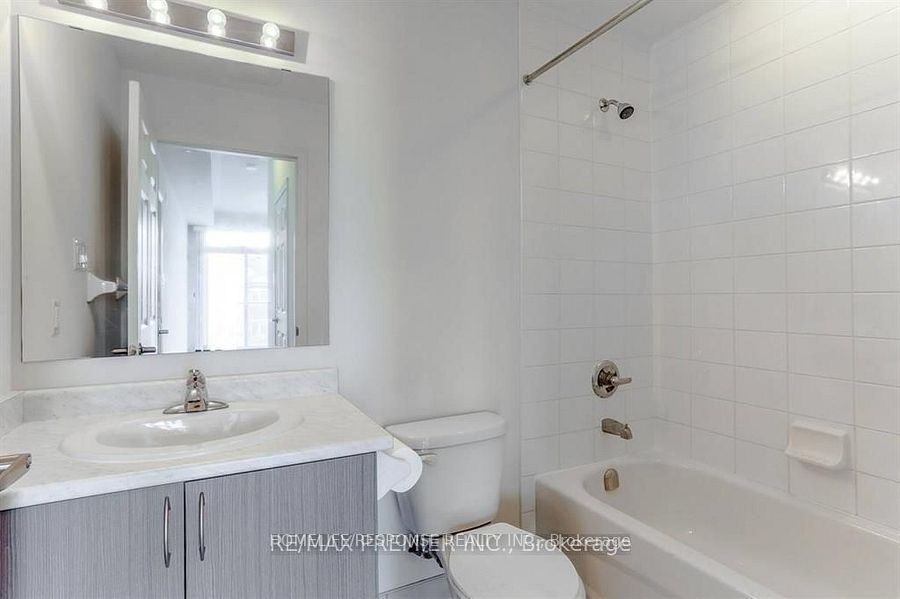 54 Sky Harbour Drive 313 Property Photo 16