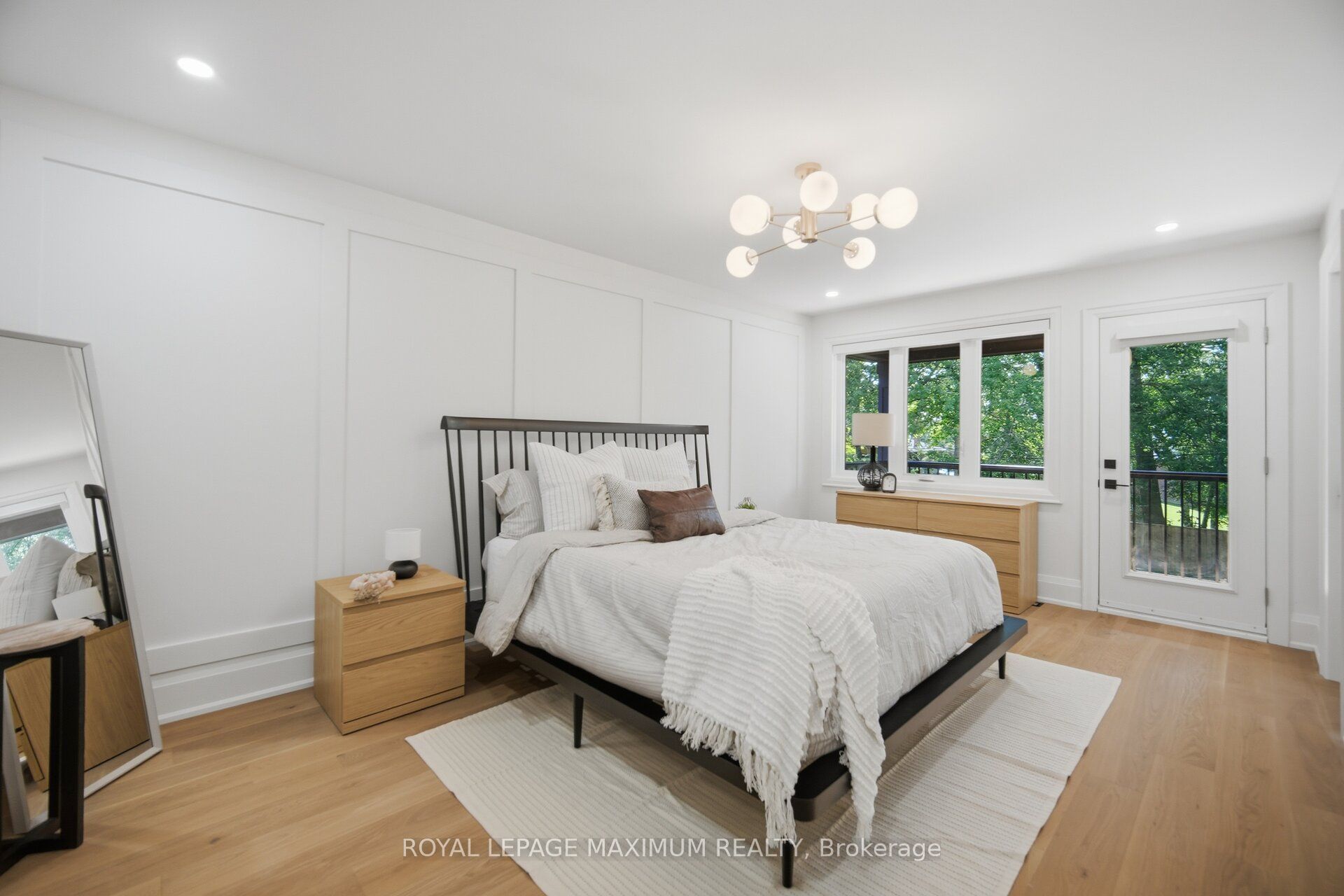 11 Park Boulevard Property Photo 22