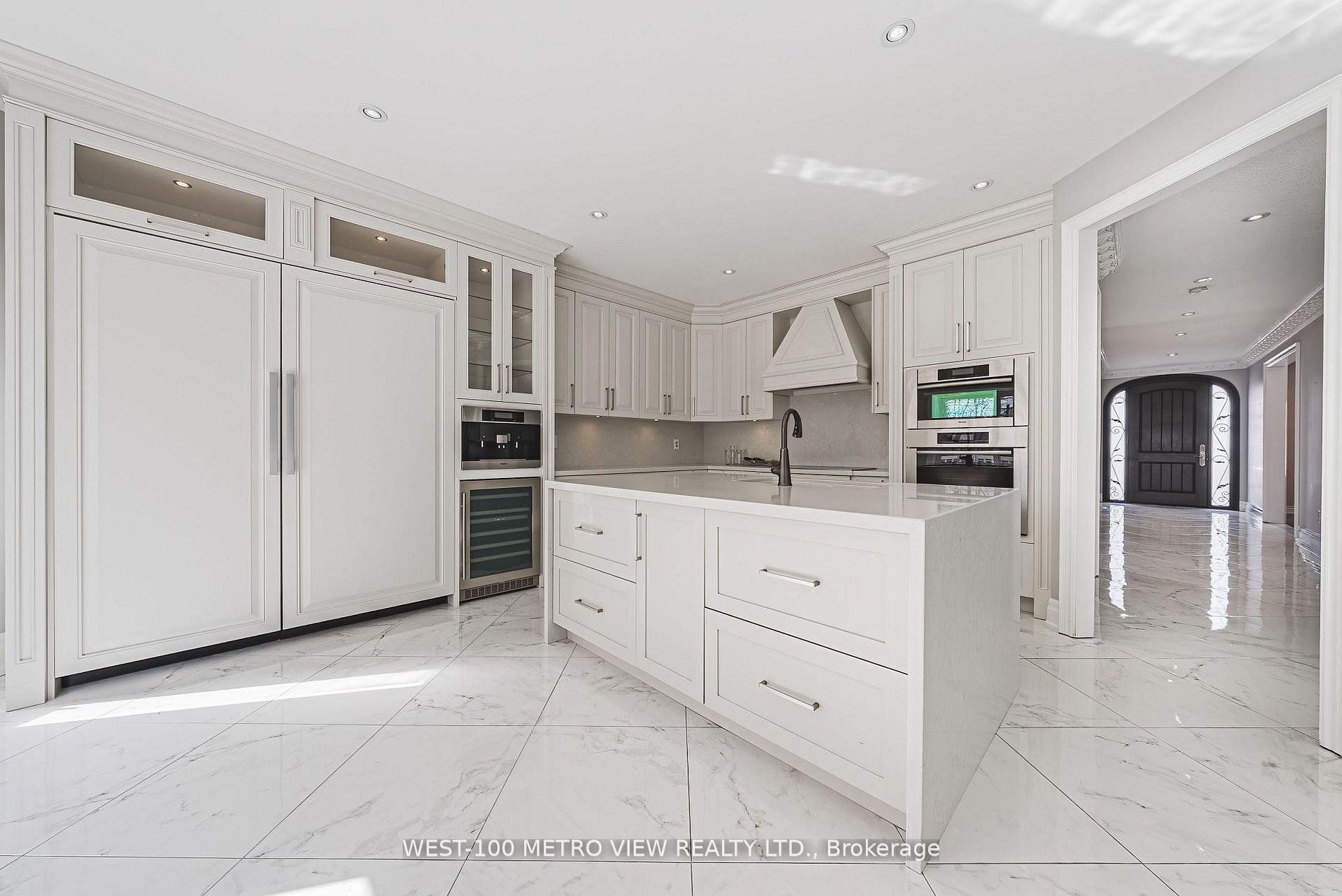 589 Glen Park Avenue