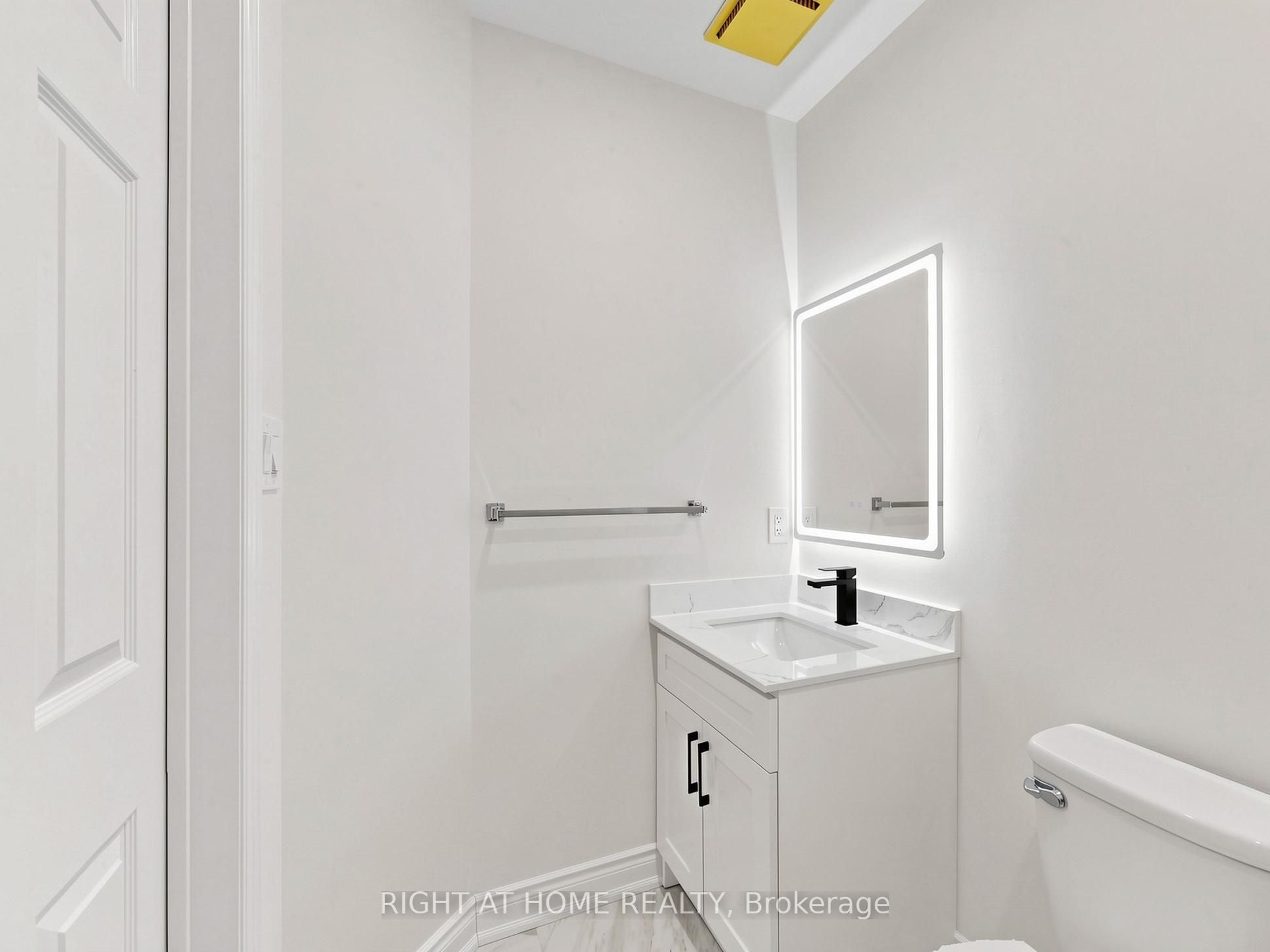 2920 Kingsway Drive Property Photo 25
