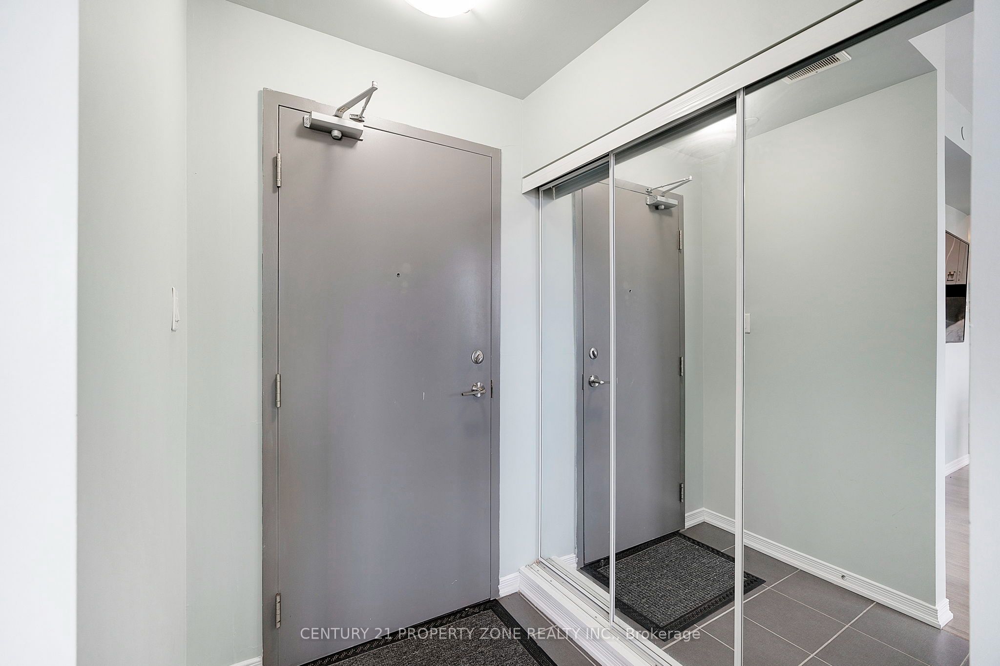 54 Sky Harbour Drive 412 Property Photo 7