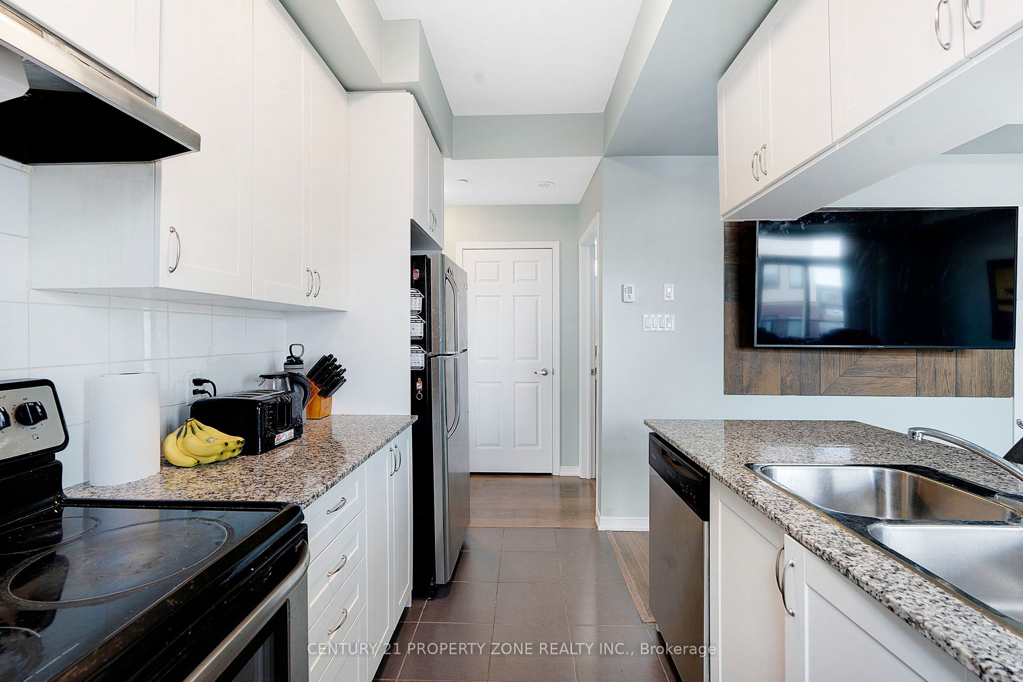 54 Sky Harbour Drive 412 Property Photo 14