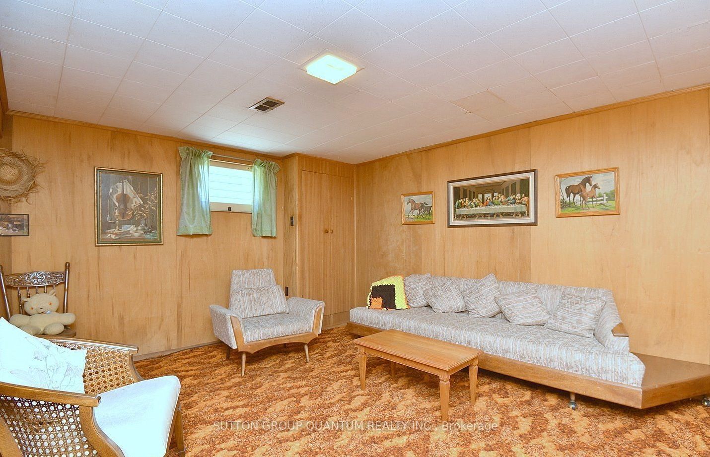 499 Valley Drive N Property Photo 20