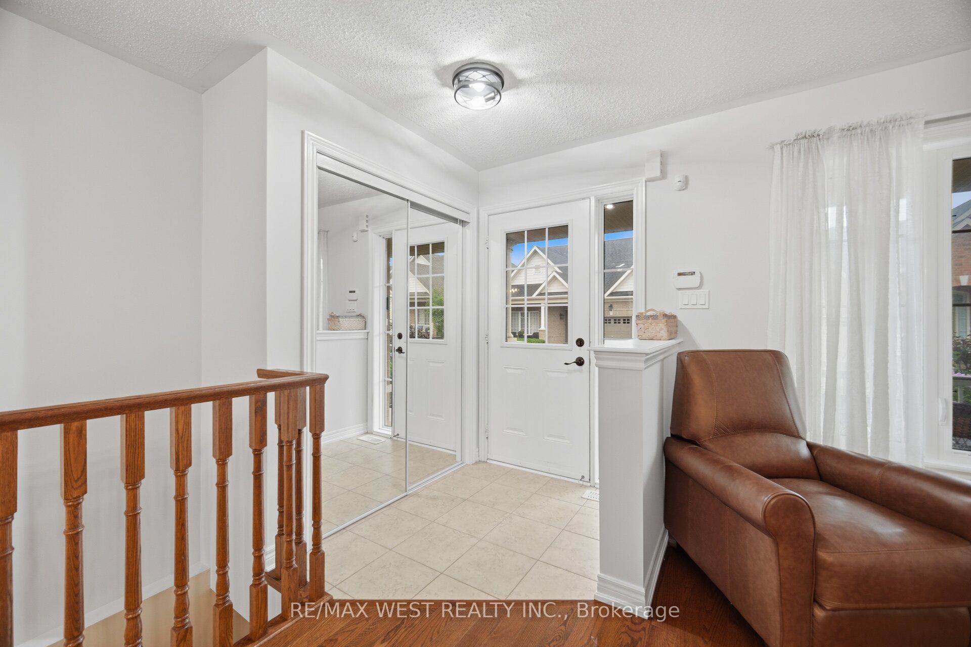 12 Muzzo Drive Property Photo 5