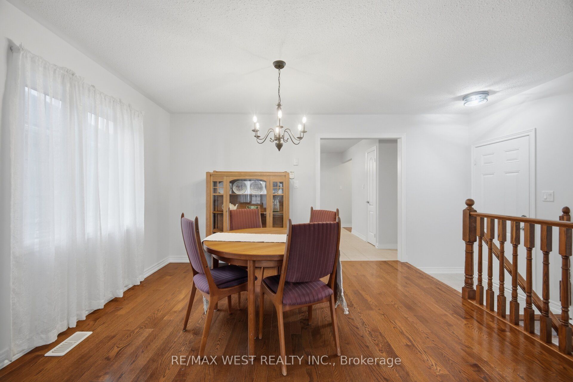 12 Muzzo Drive Property Photo 10