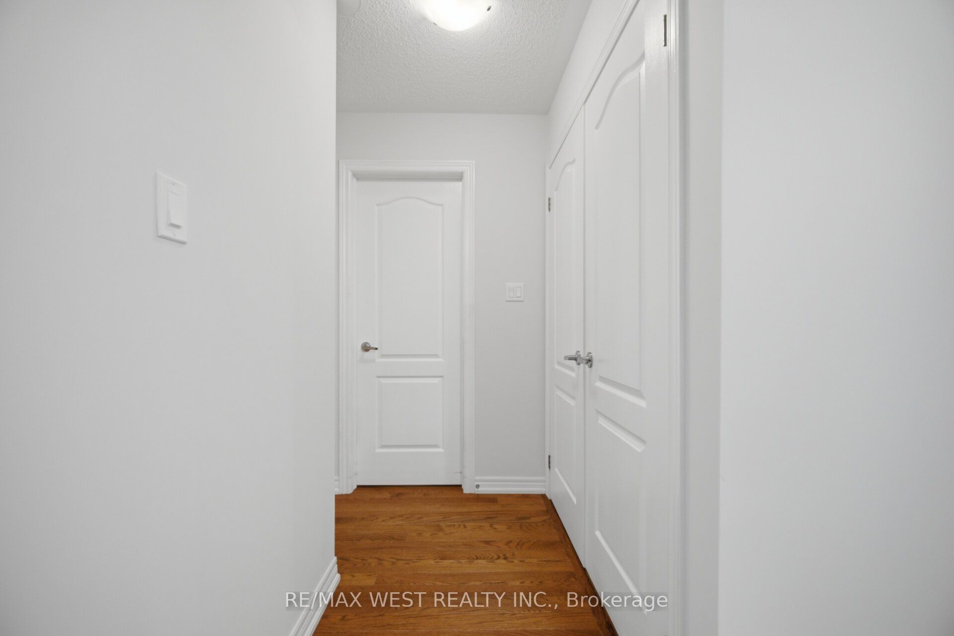12 Muzzo Drive Property Photo 19