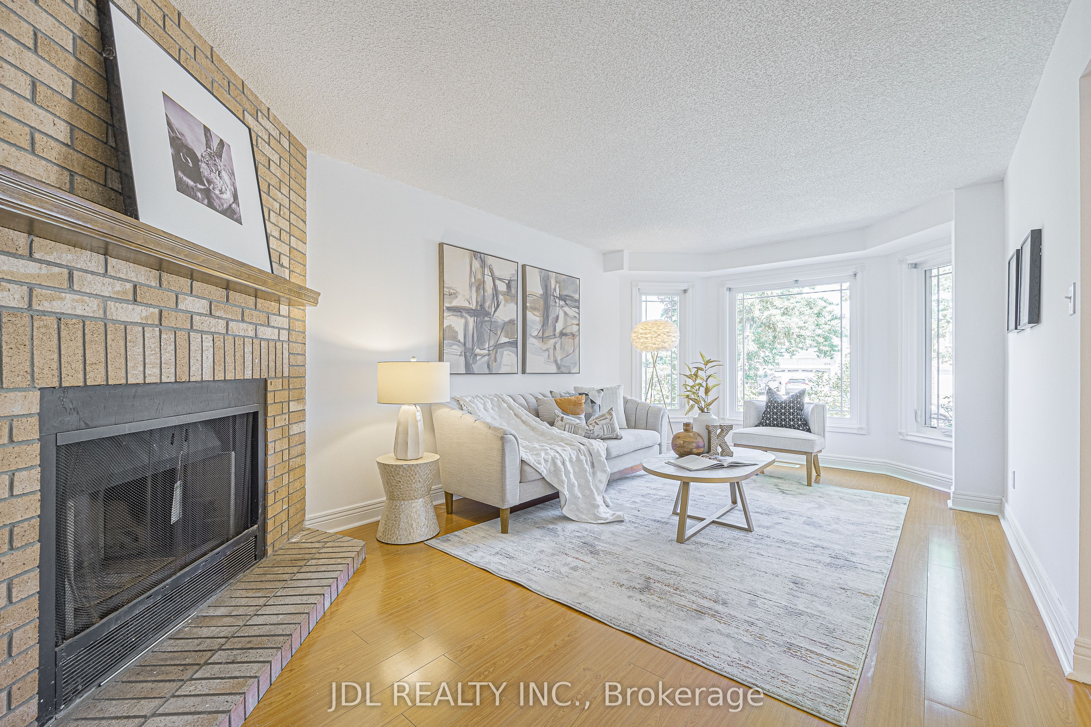676 Ceremonial Drive Property Photo 9