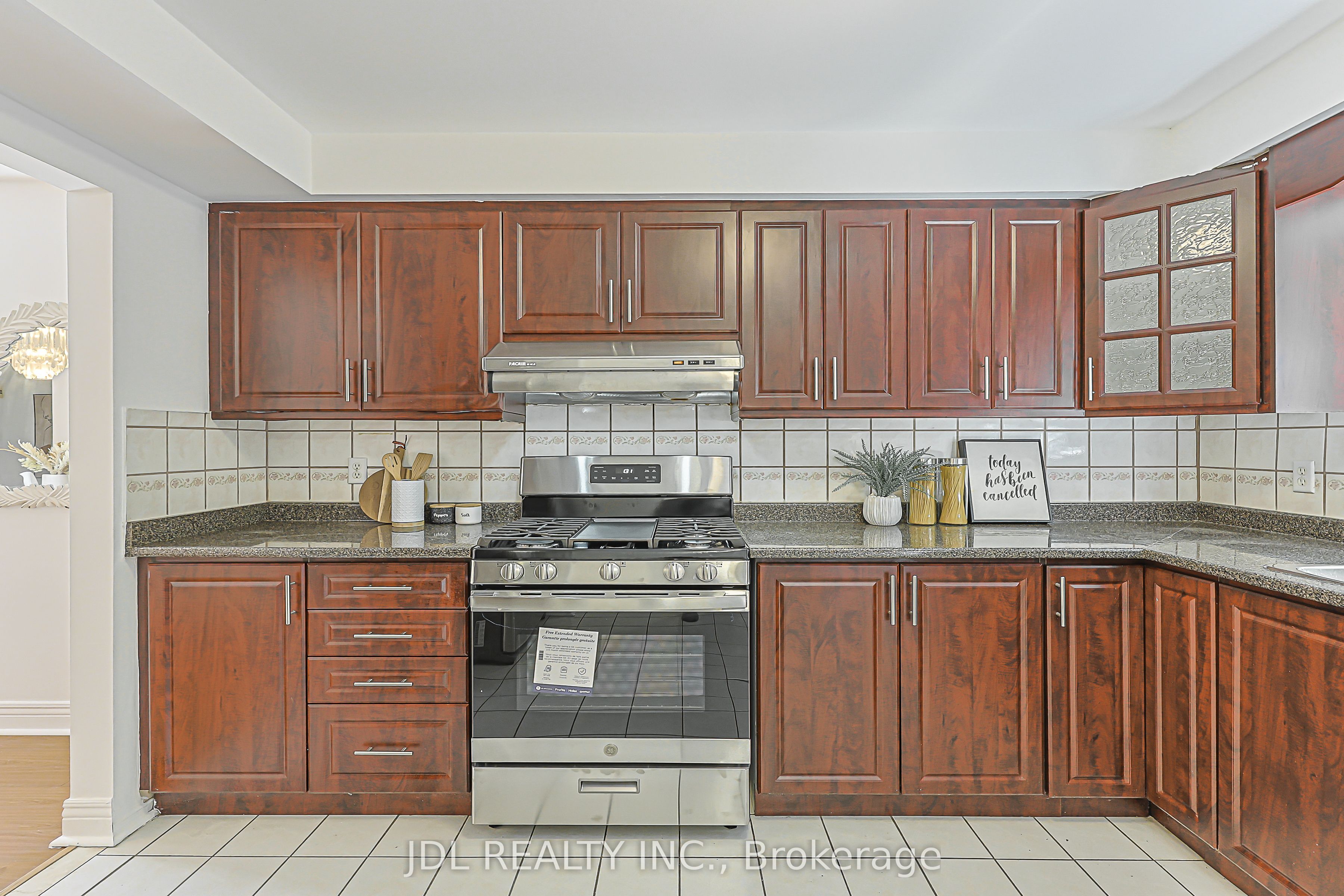 676 Ceremonial Drive Property Photo 20