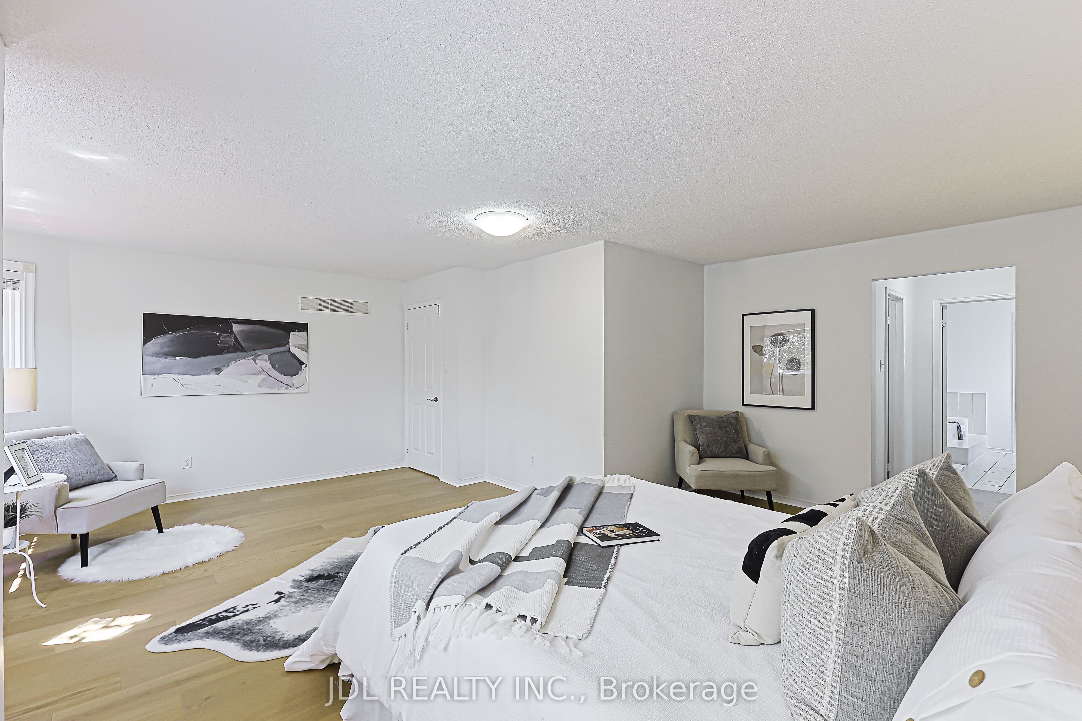 676 Ceremonial Drive Property Photo 26