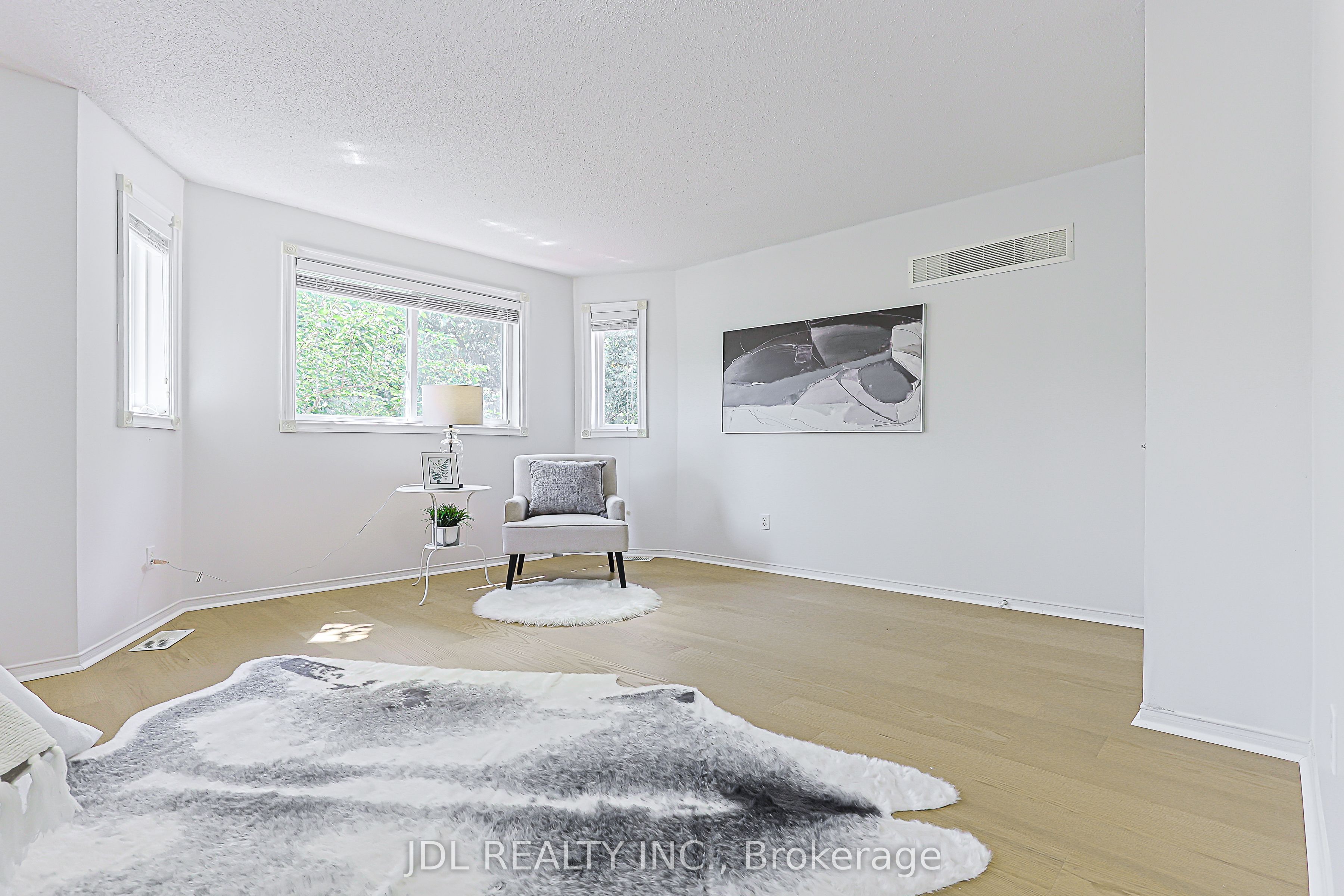 676 Ceremonial Drive Property Photo 27