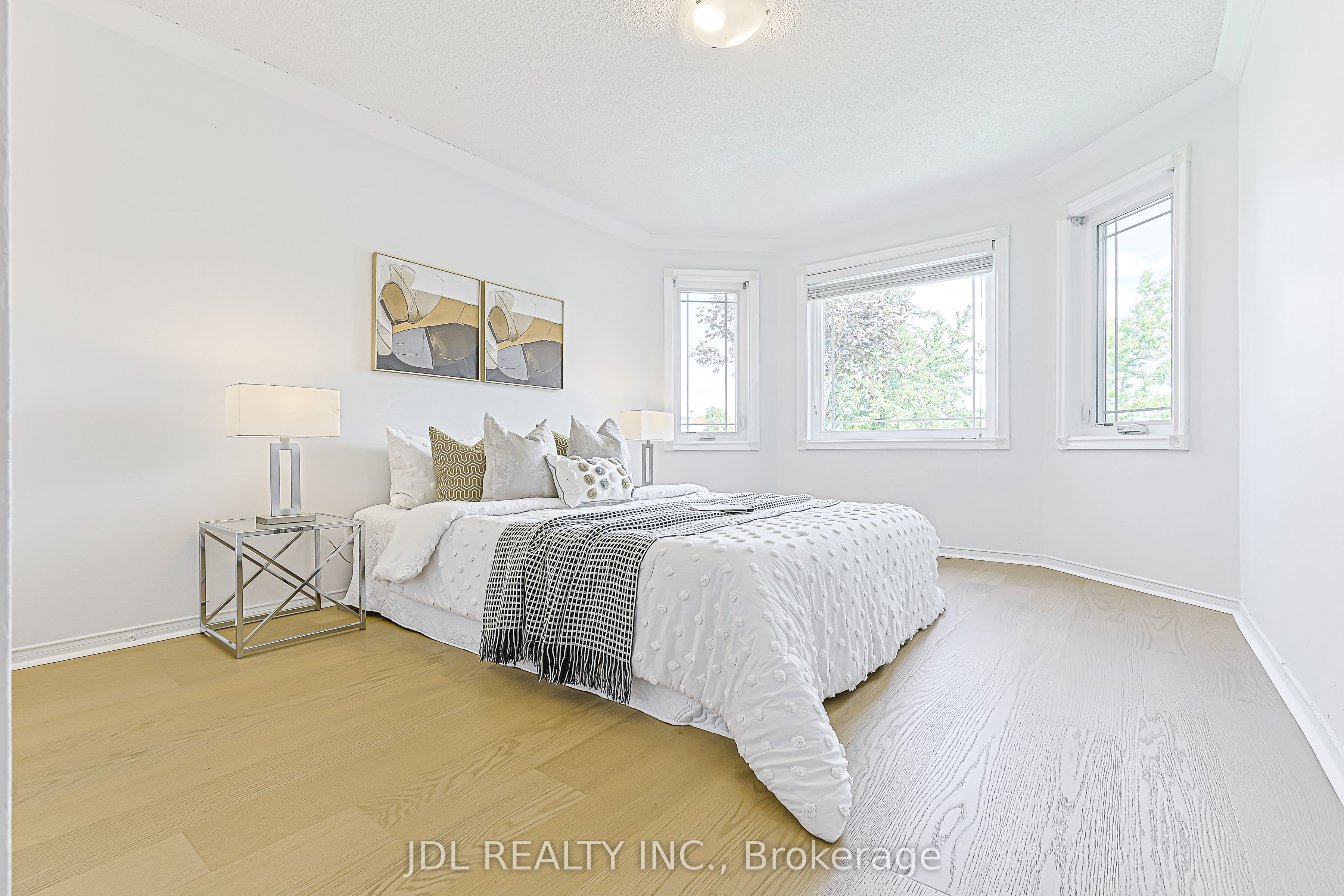 676 Ceremonial Drive Property Photo 30