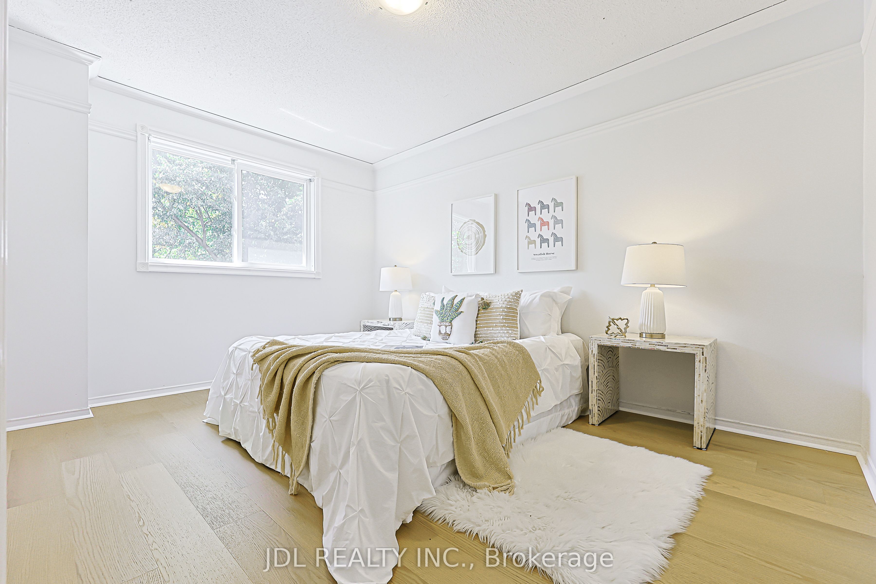 676 Ceremonial Drive Property Photo 33