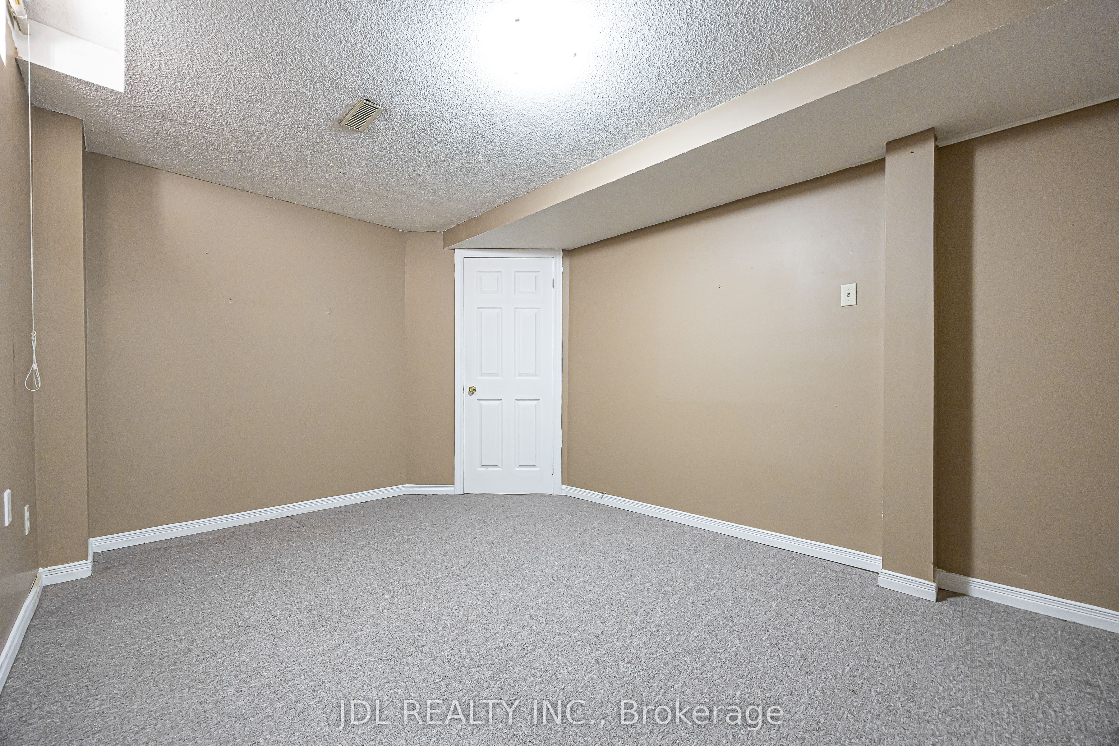 676 Ceremonial Drive Property Photo 42