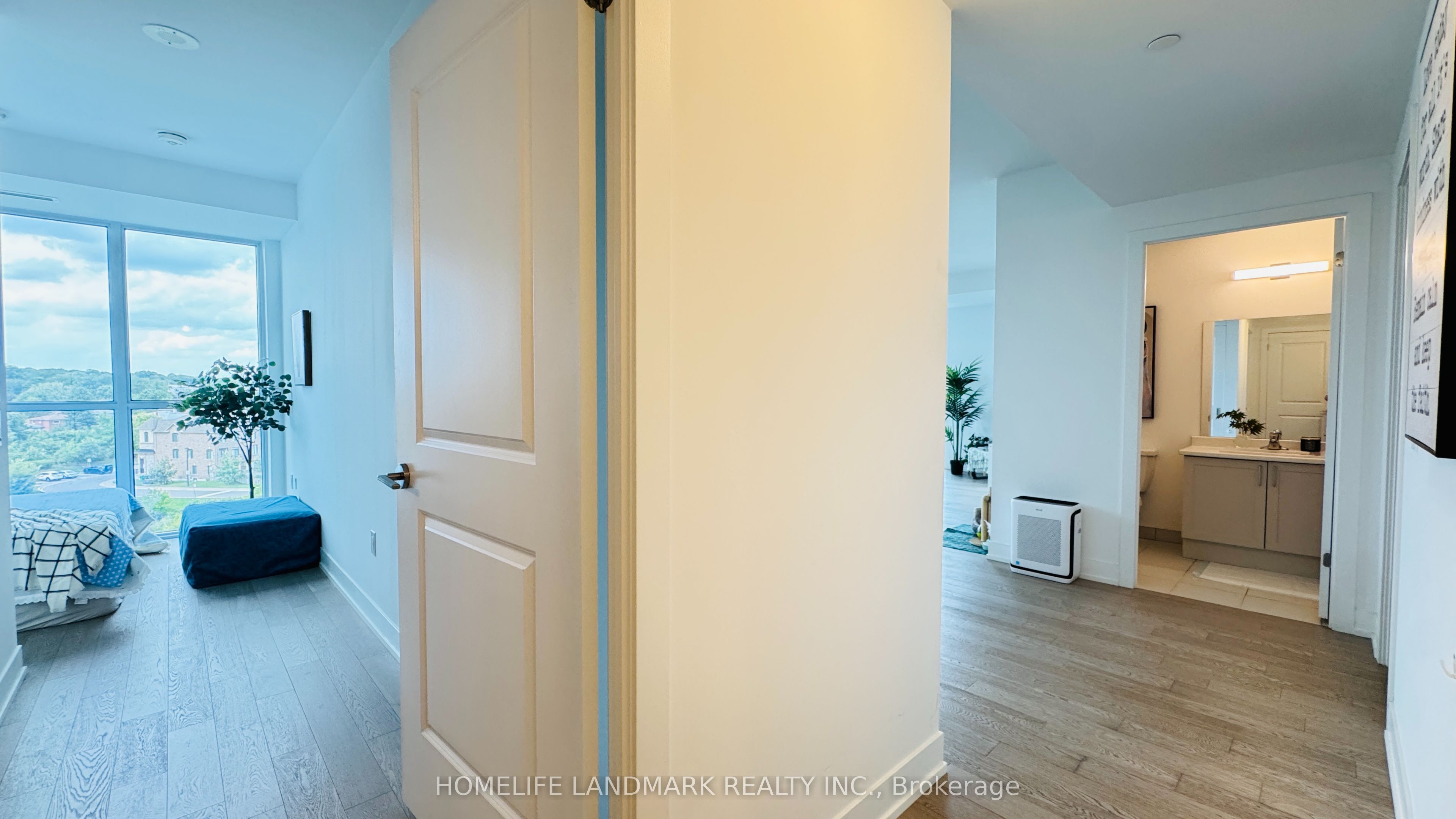 1063 Douglas Mccurdy Common 604 Property Photo 13
