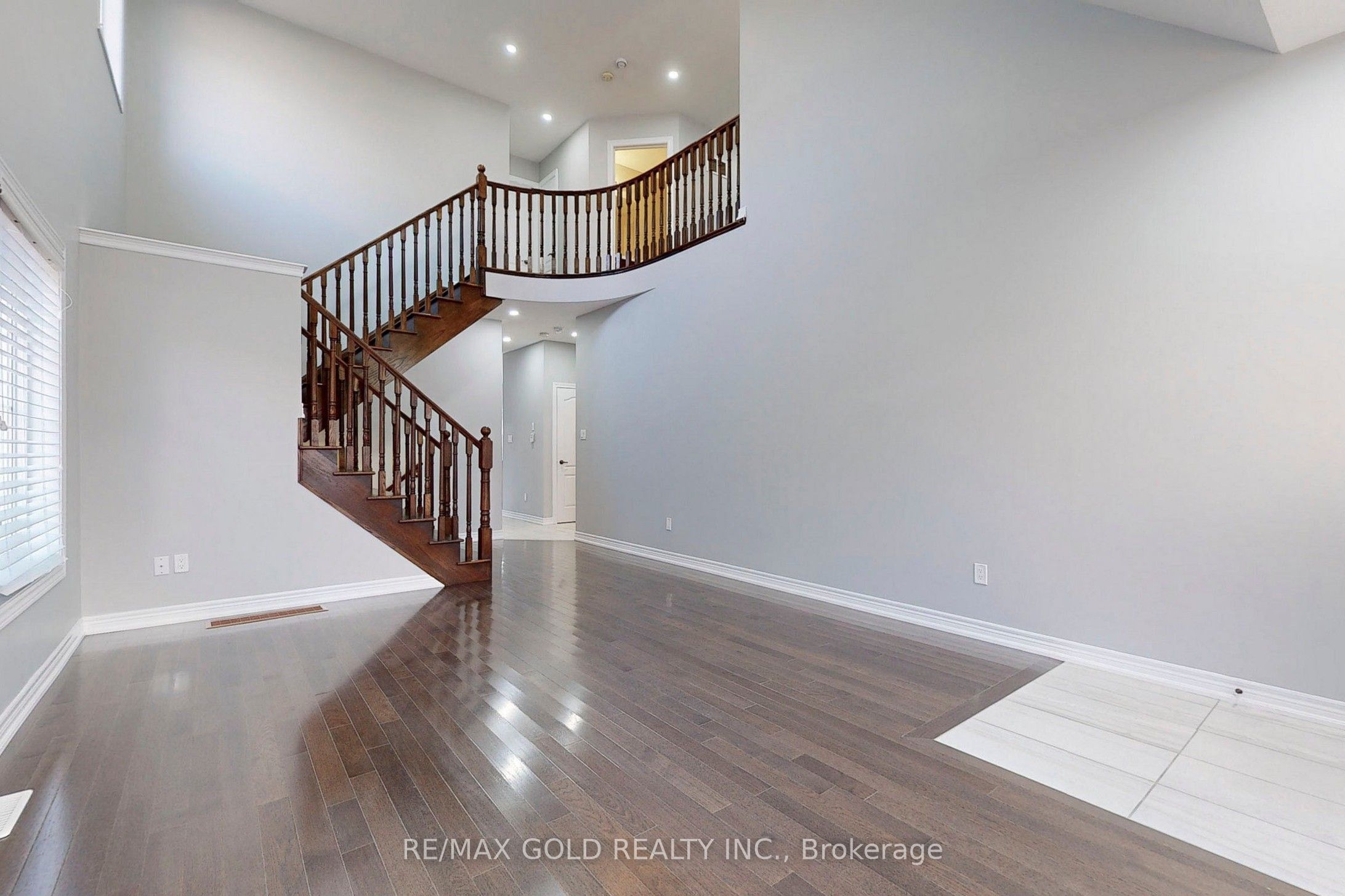 9 Lobelia Street Property Photo 4