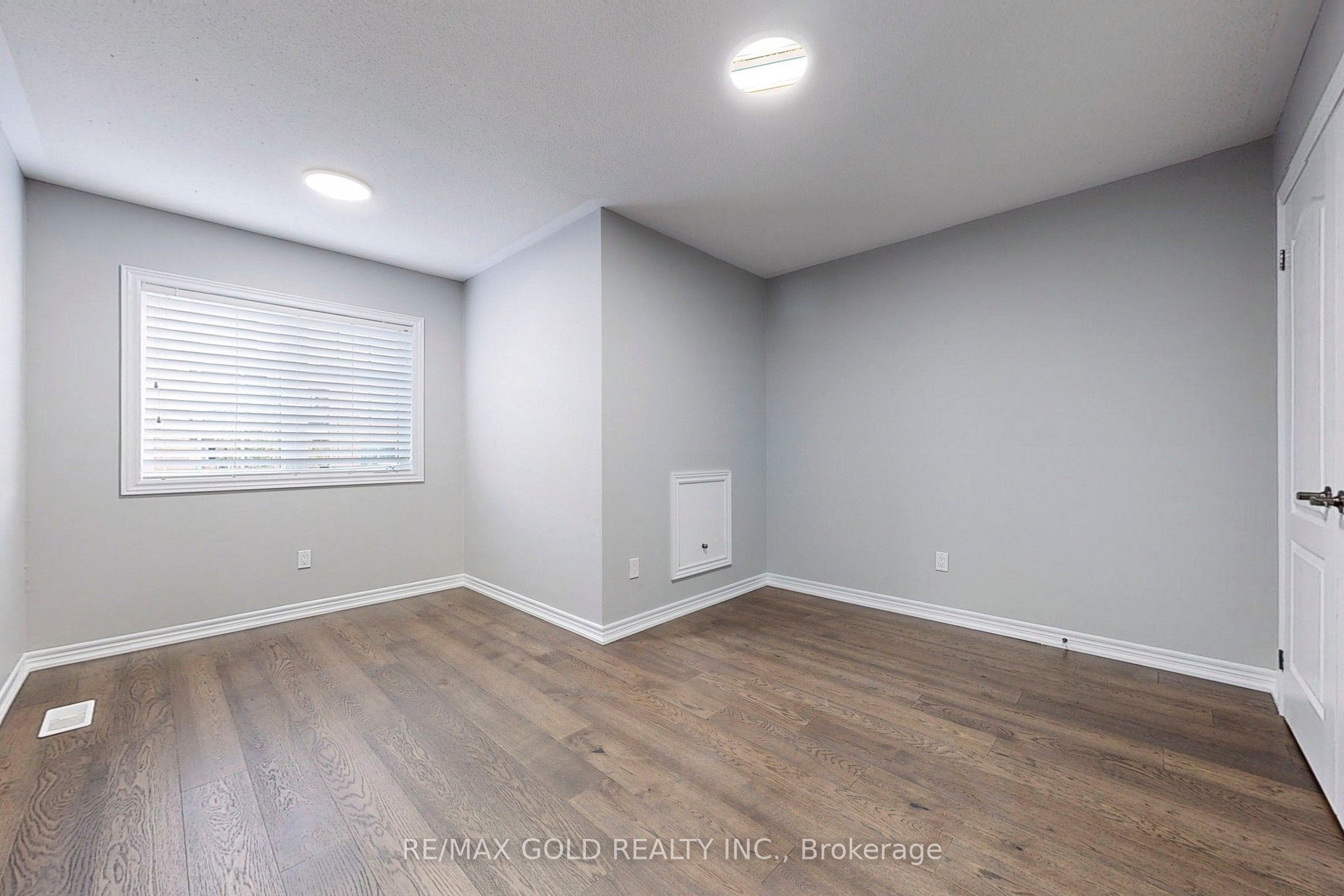 9 Lobelia Street Property Photo 22