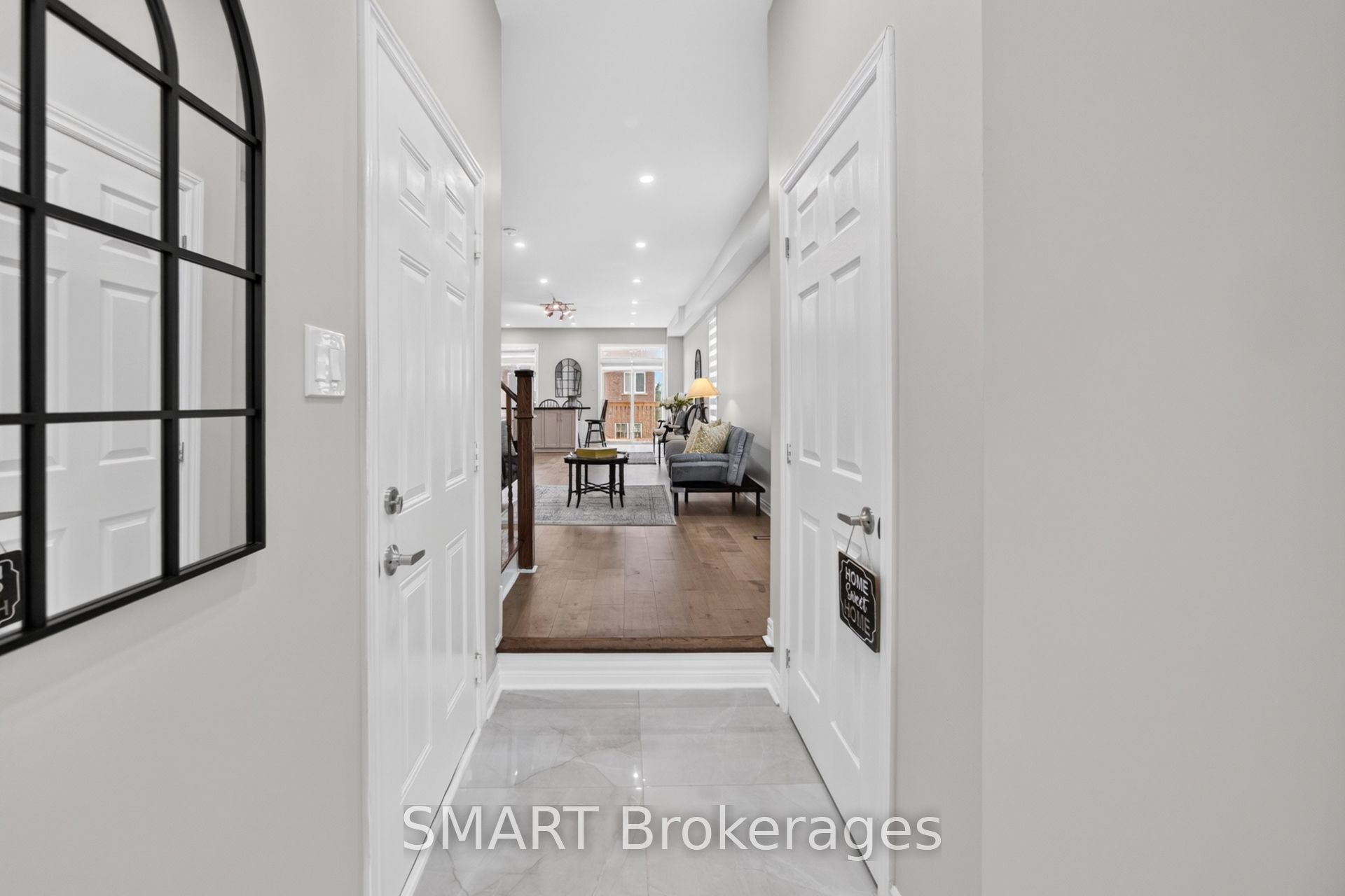 3367 Stoney Crescent Property Photo 6