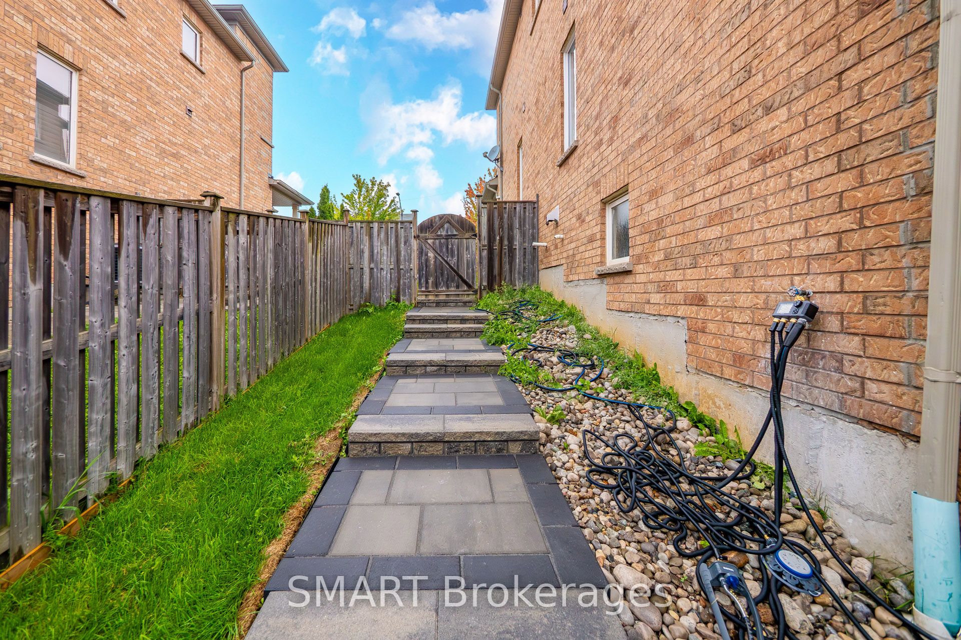 3367 Stoney Crescent Property Photo 48