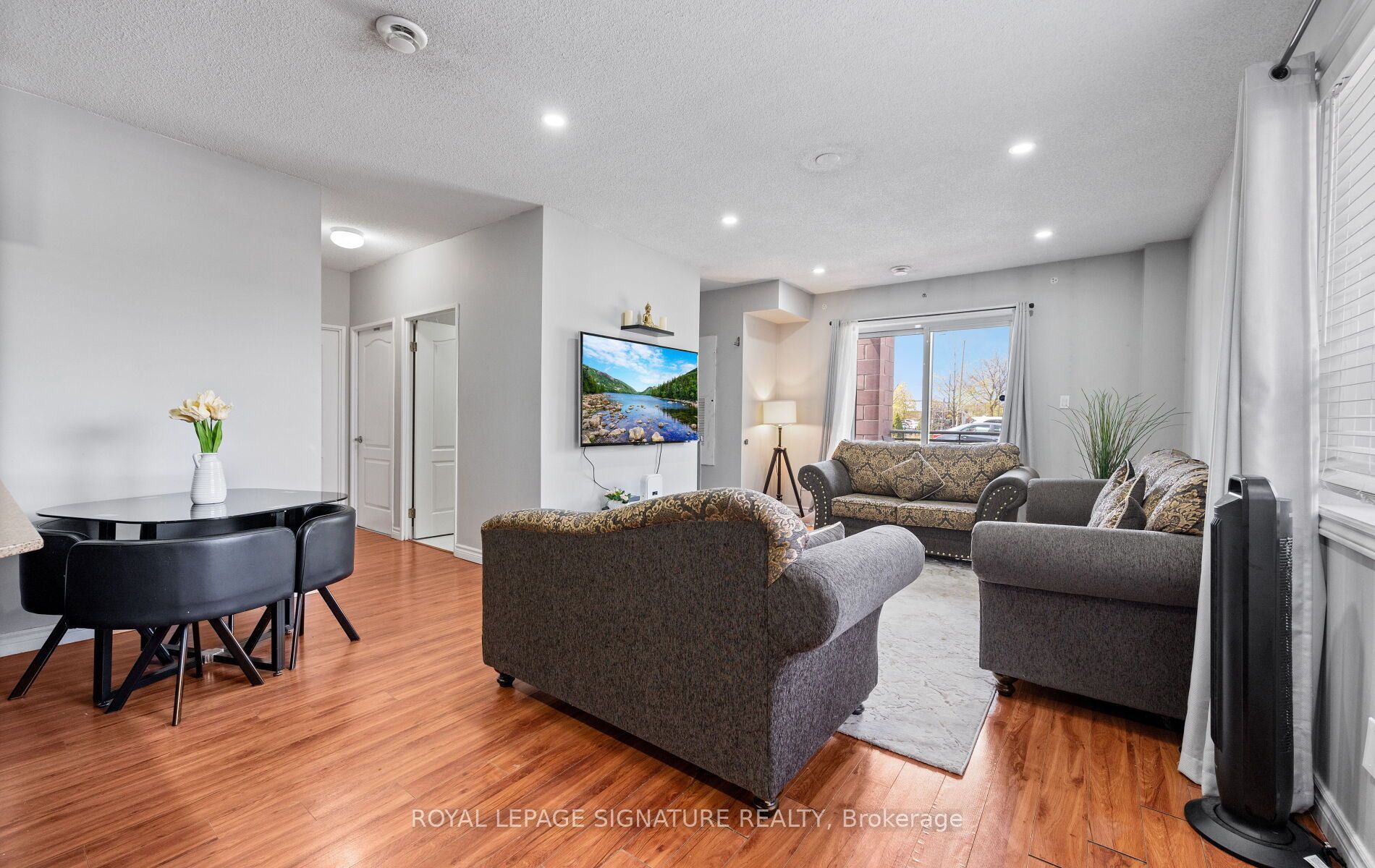 7405 Goreway Drive 104 Property Photo 12