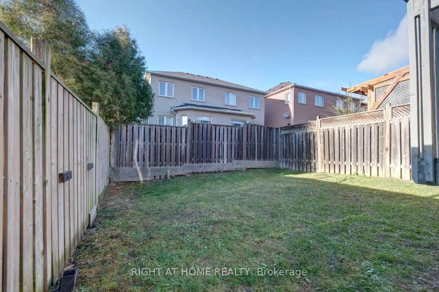 53 Silent Pond Crescent Property Photo 25
