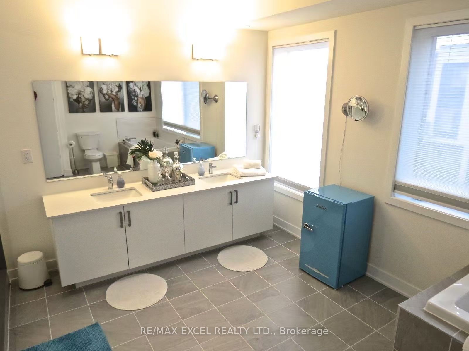 70 William Duncan Road Master Room Property Photo 14