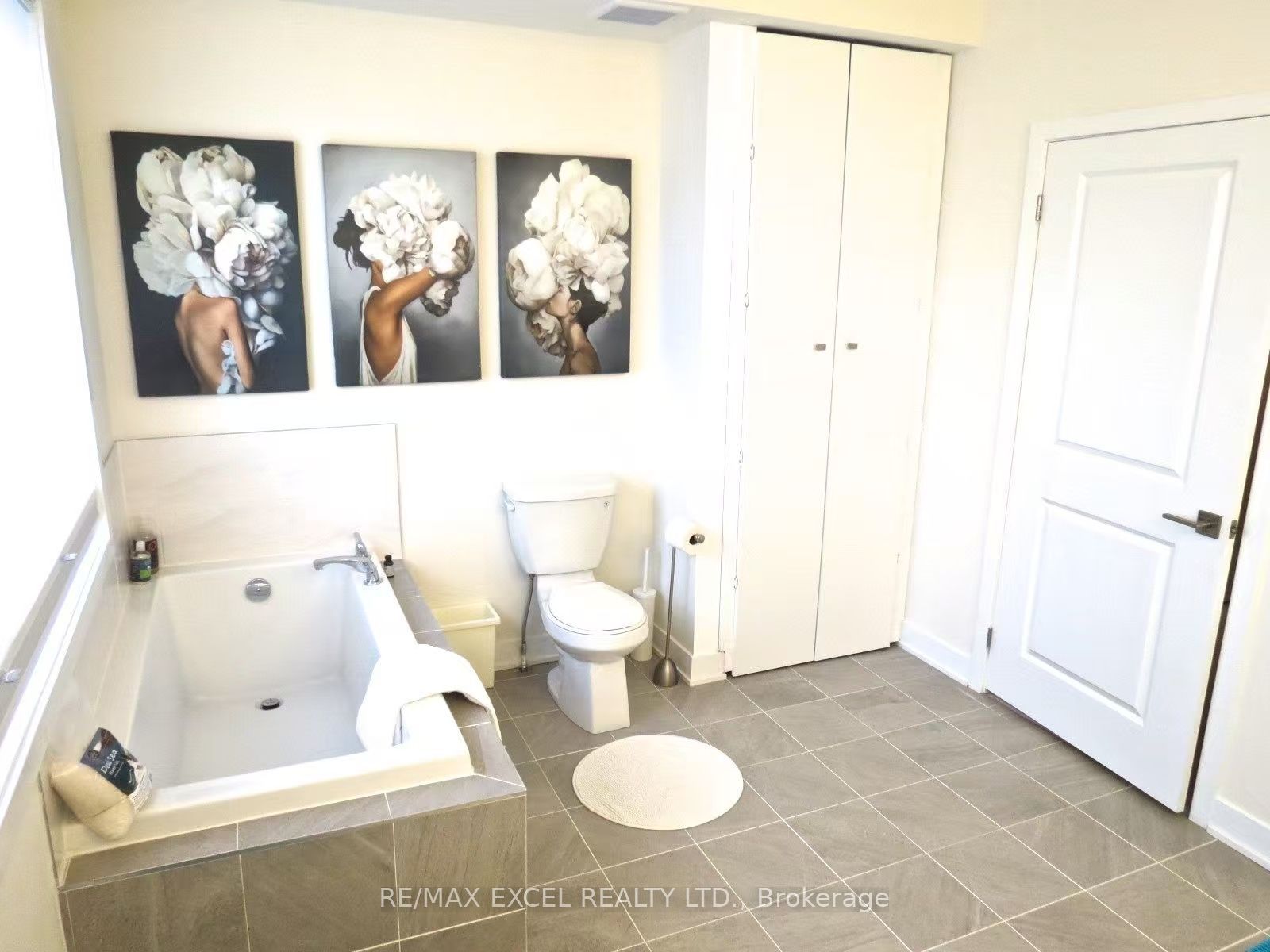 70 William Duncan Road Master Room Property Photo 15