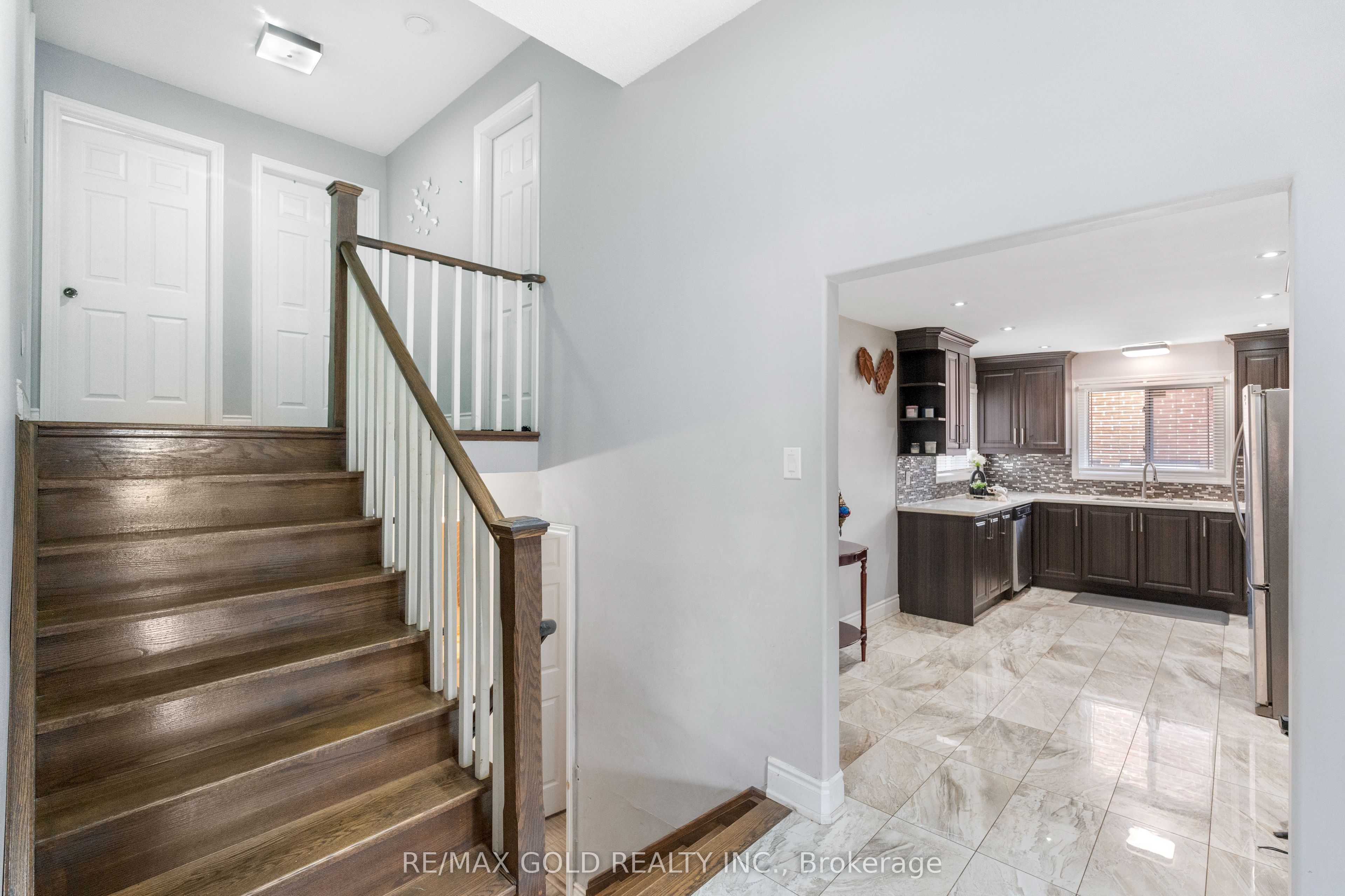 48 Maidstone Crescent Property Photo 13