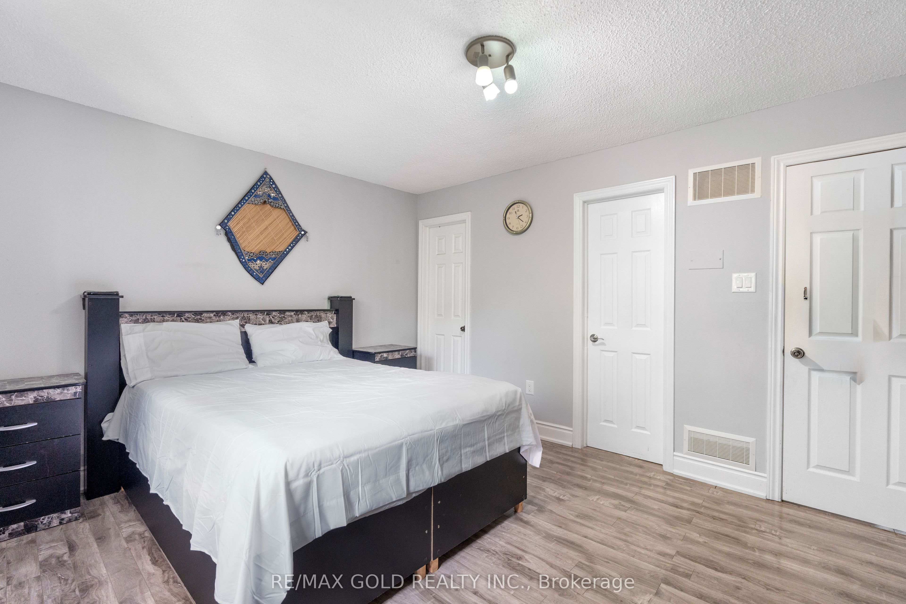 48 Maidstone Crescent Property Photo 18