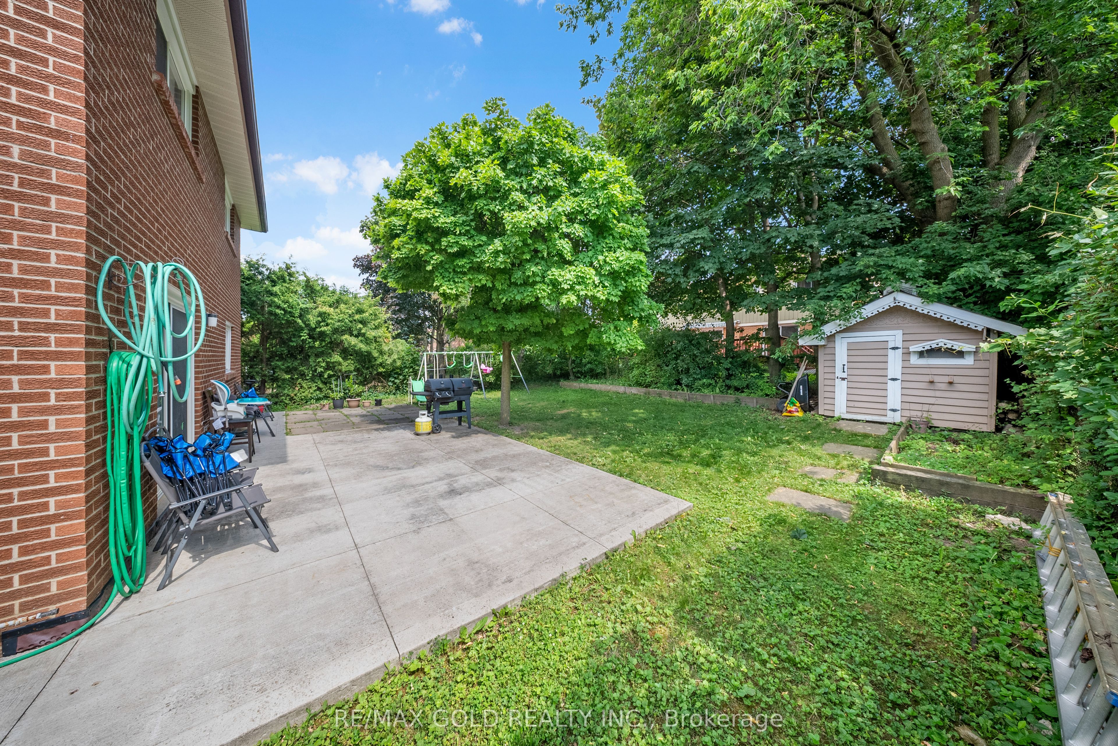 48 Maidstone Crescent Property Photo 49