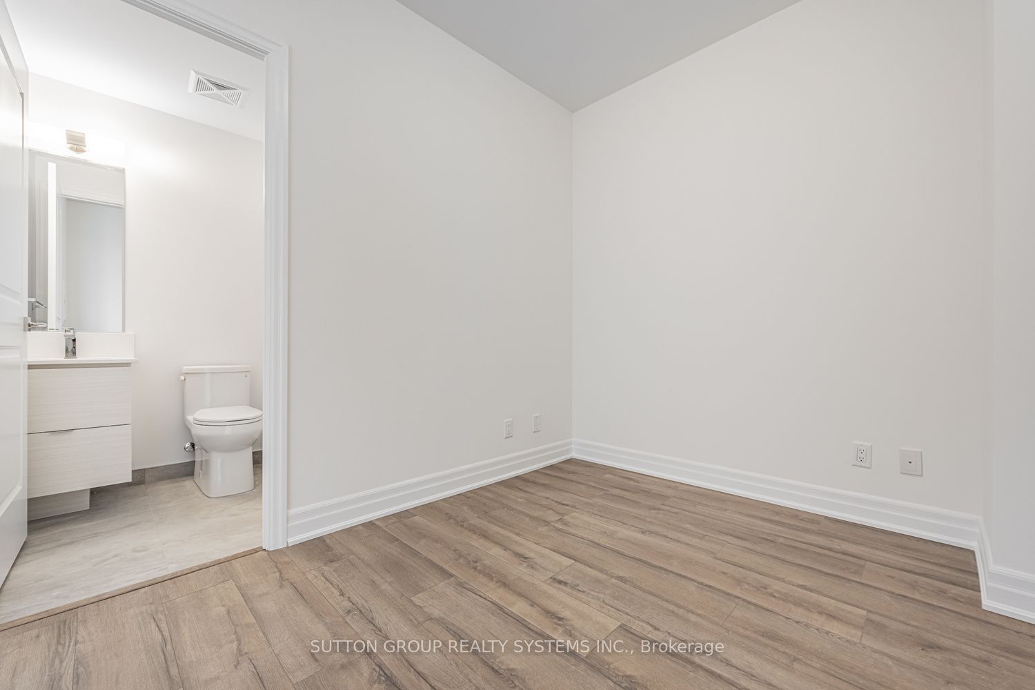 36 W Elm Drive W 2208 Property Photo 16