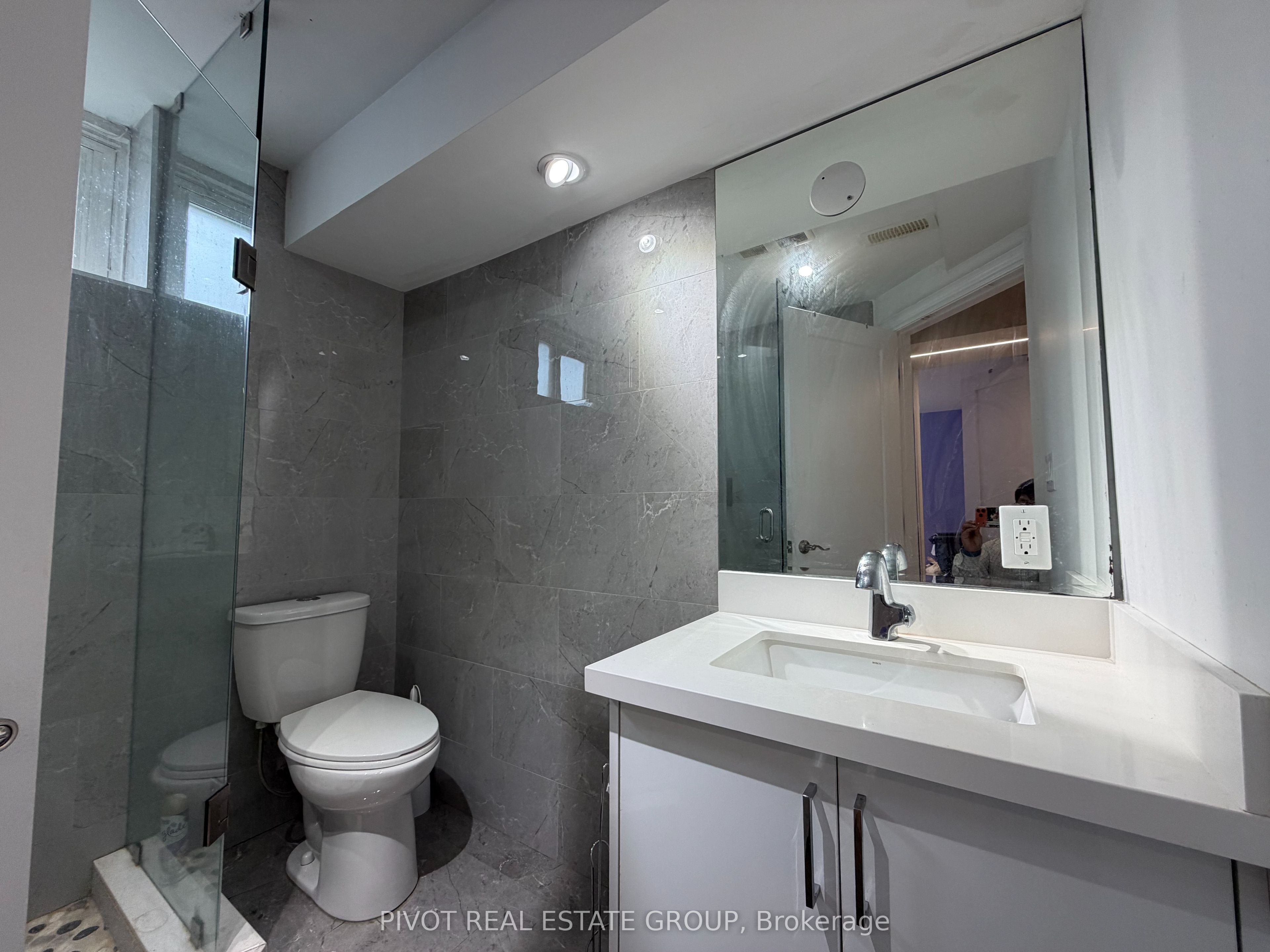 1303 Freeport Drive Property Photo 4