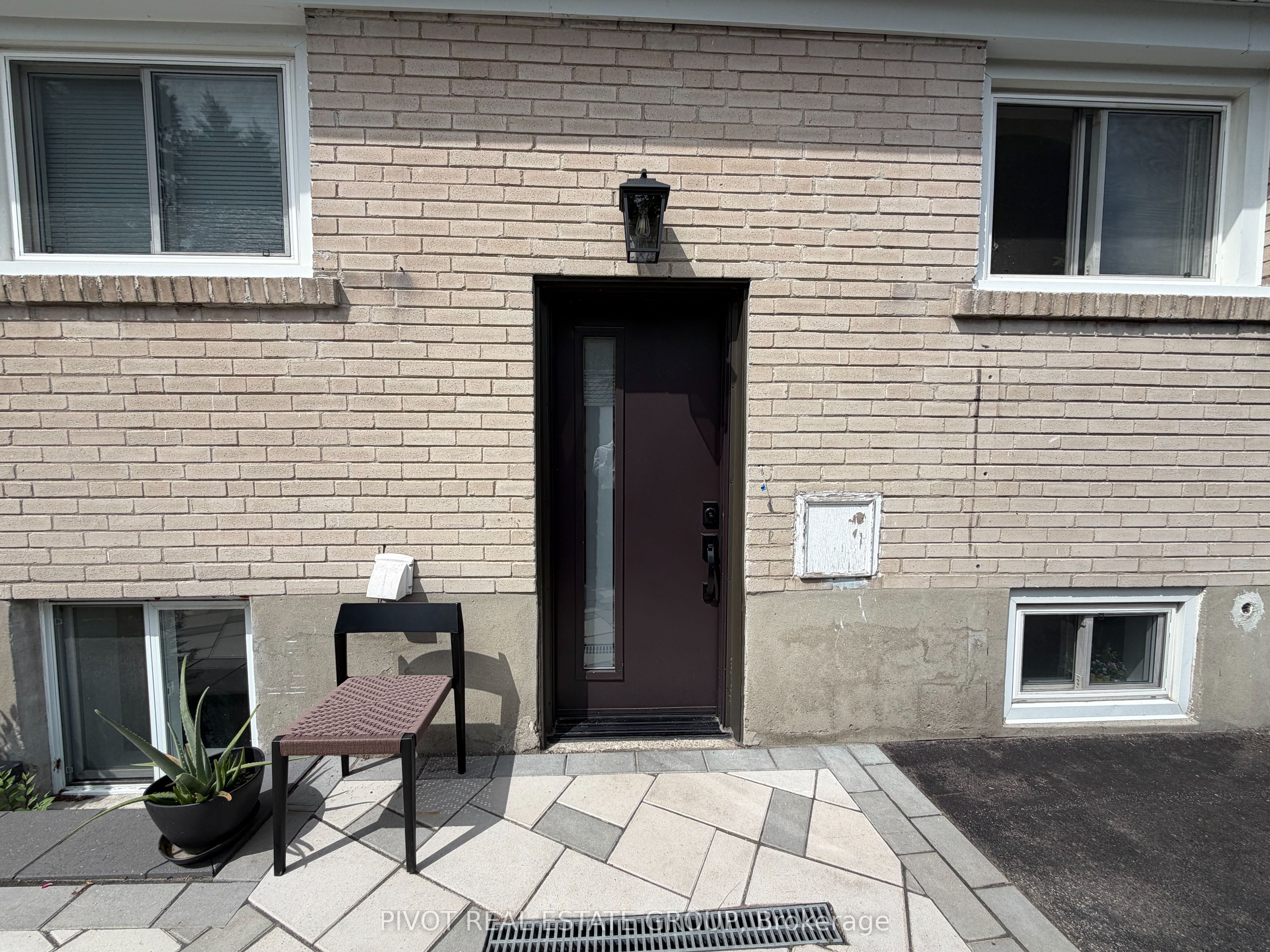 1303 Freeport Drive Property Photo 12