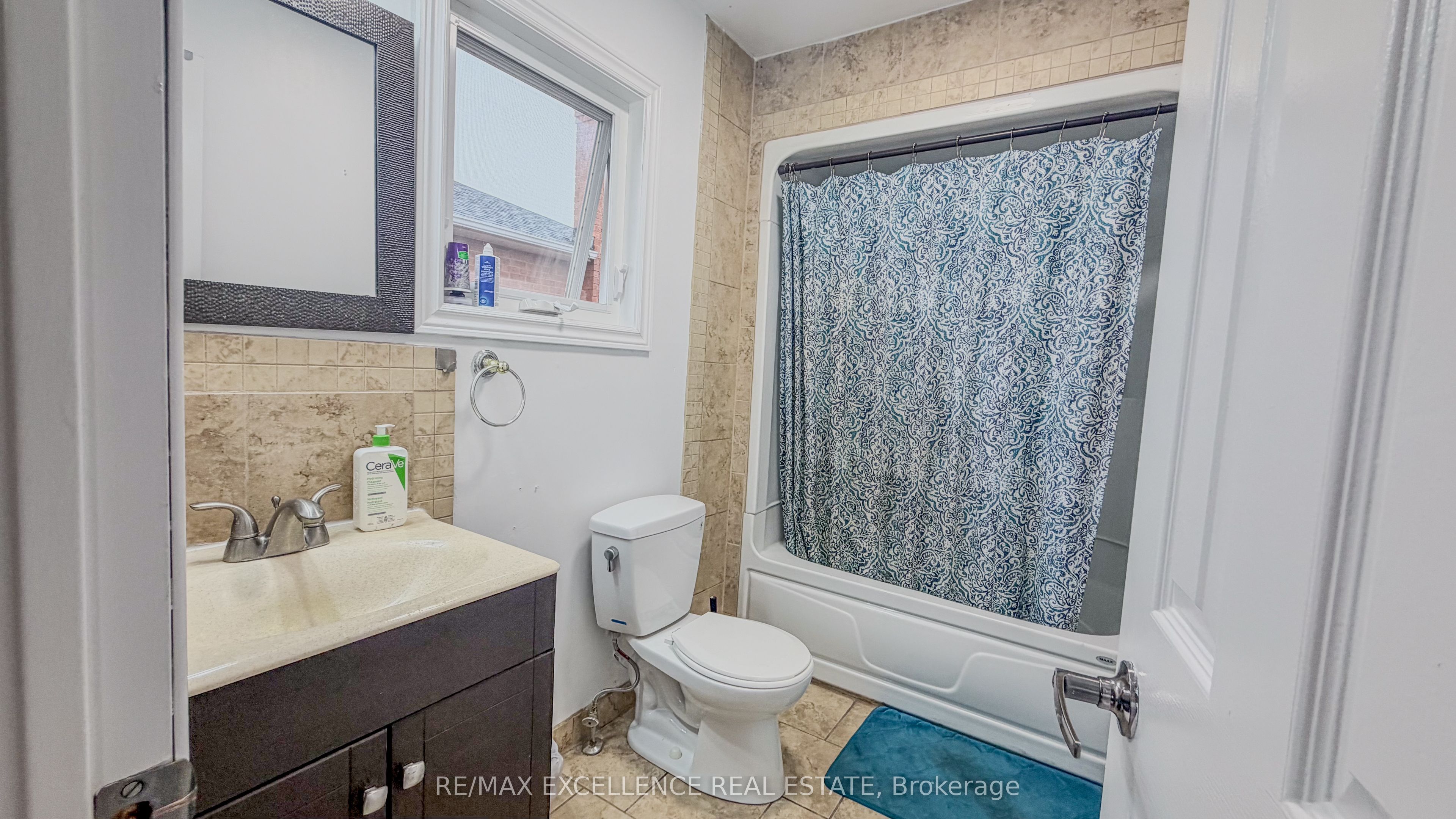 303 Hickory Circle Property Photo 20