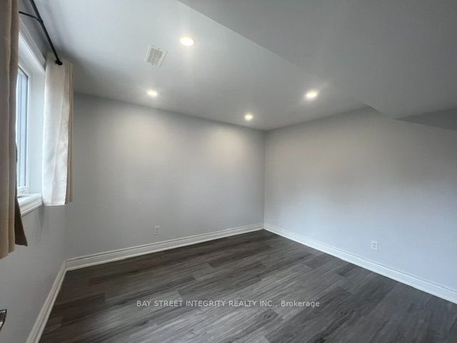 4736 Wild Rose Street Property Photo 4