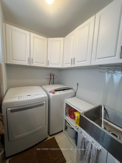 4736 Wild Rose Street Property Photo 8