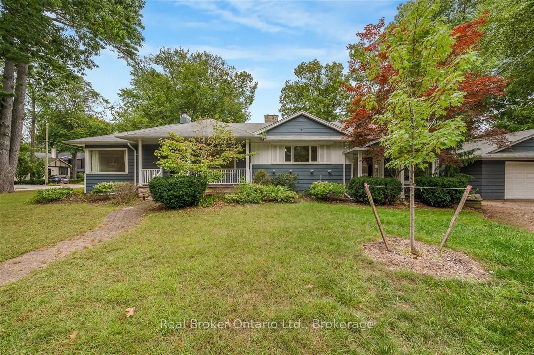 374 Spruce Street