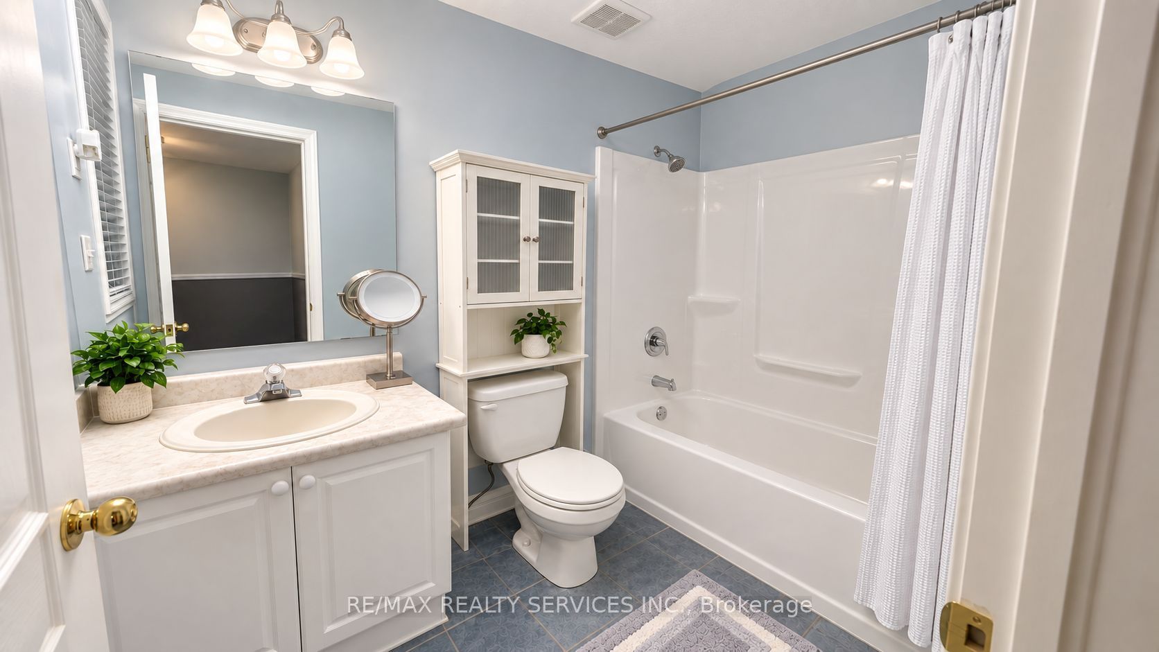 39 Cadillac Crescent Property Photo 25