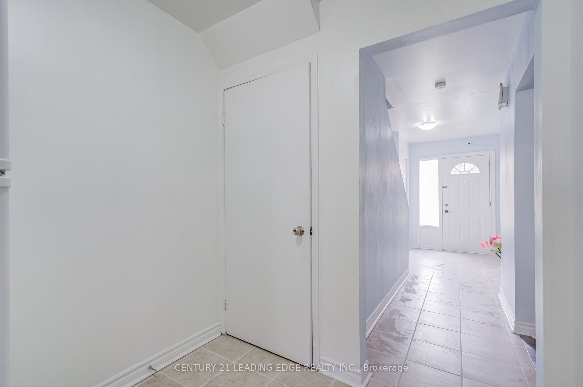 268 Fleetwood Crescent 285 Property Photo 20