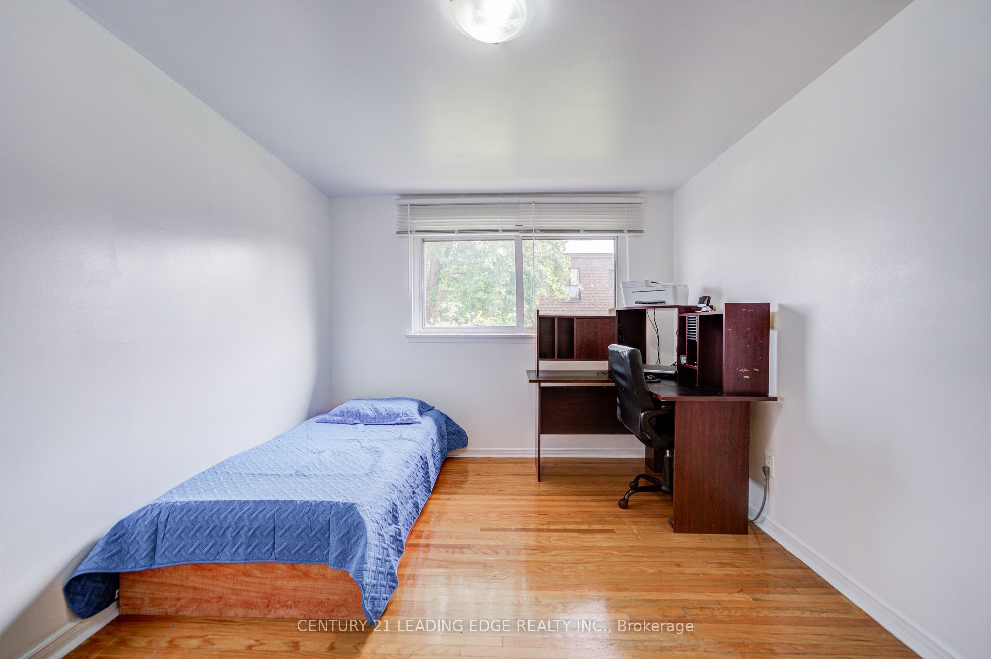 268 Fleetwood Crescent 285 Property Photo 34