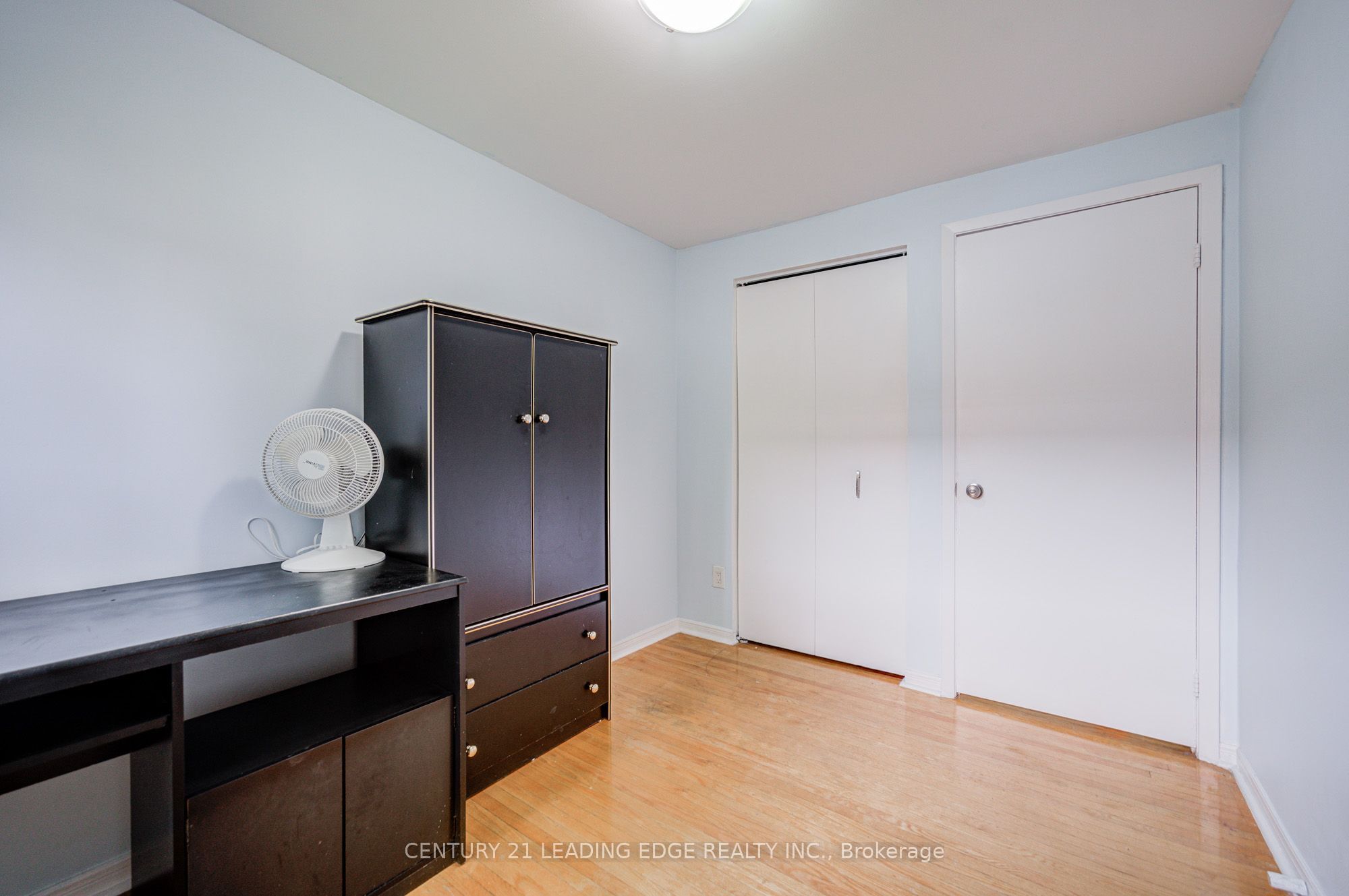268 Fleetwood Crescent 285 Property Photo 35