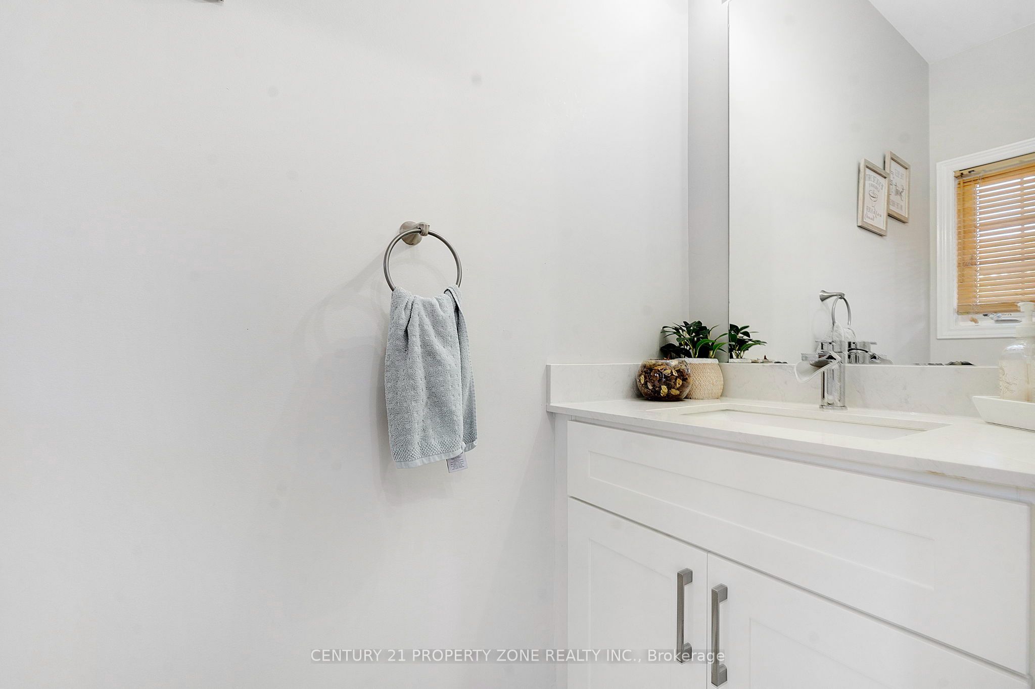 221 Andrews Trail Property Photo 13