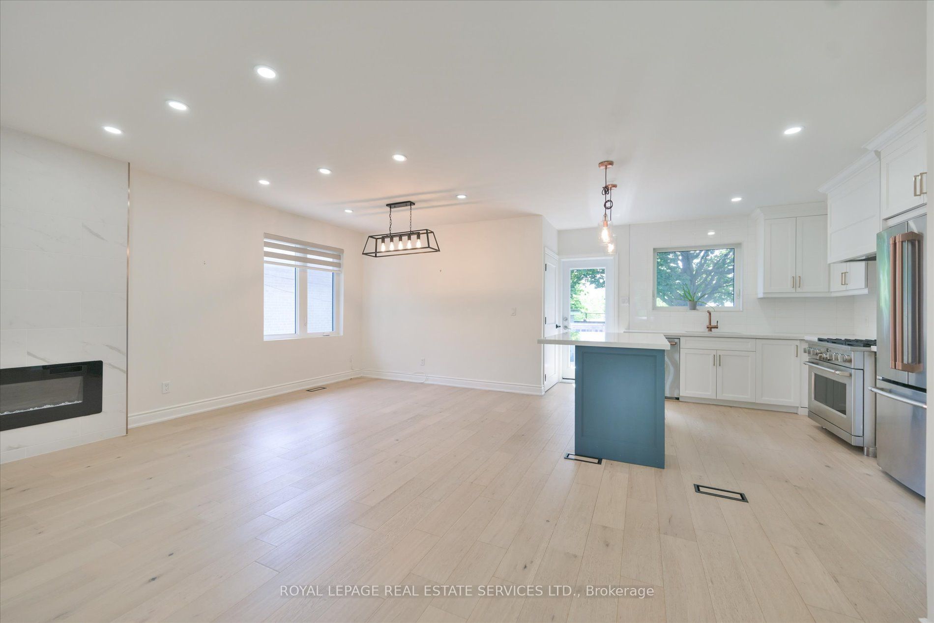 18 Celestine Drive Property Photo 8