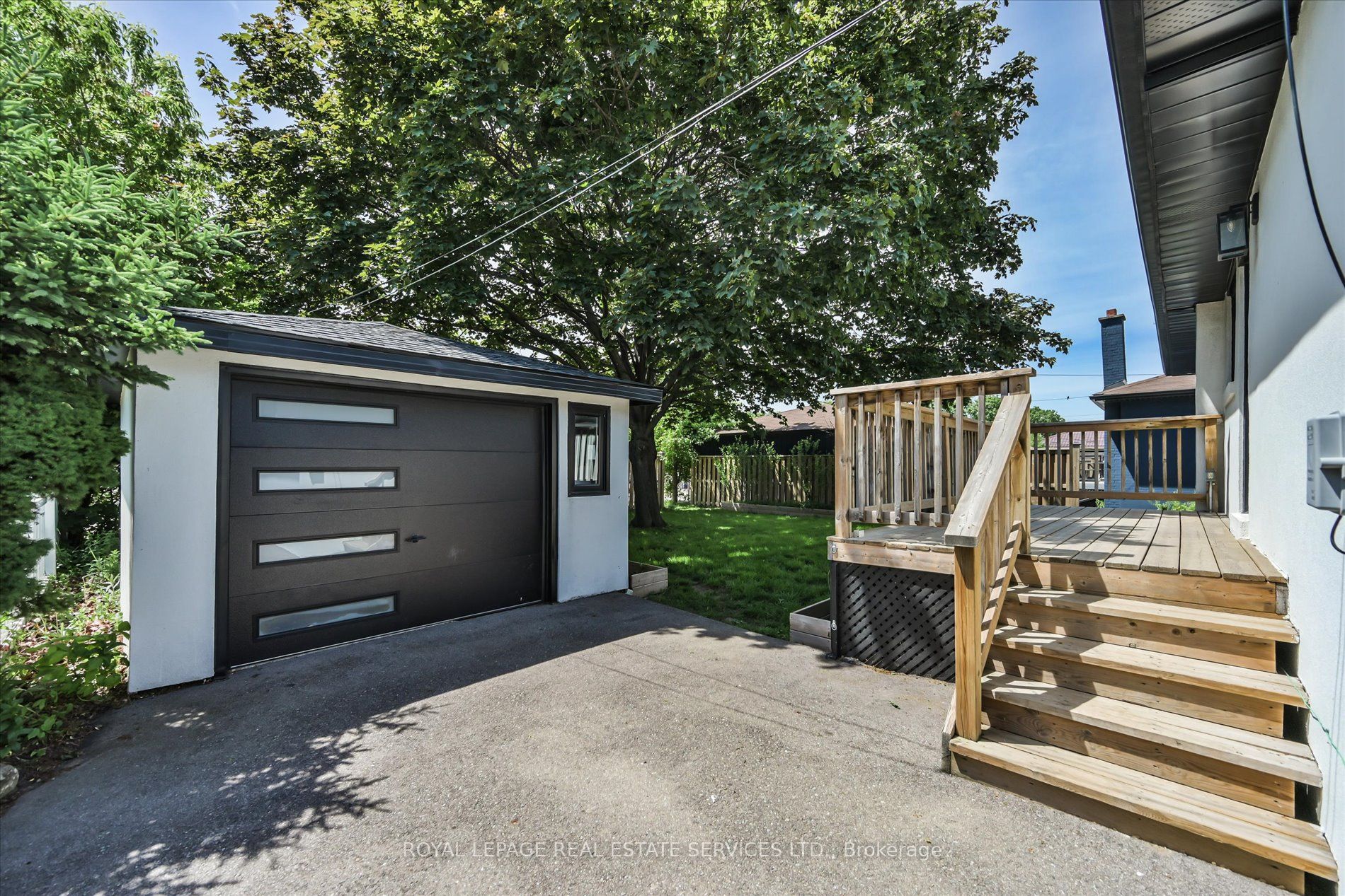 18 Celestine Drive Property Photo 36
