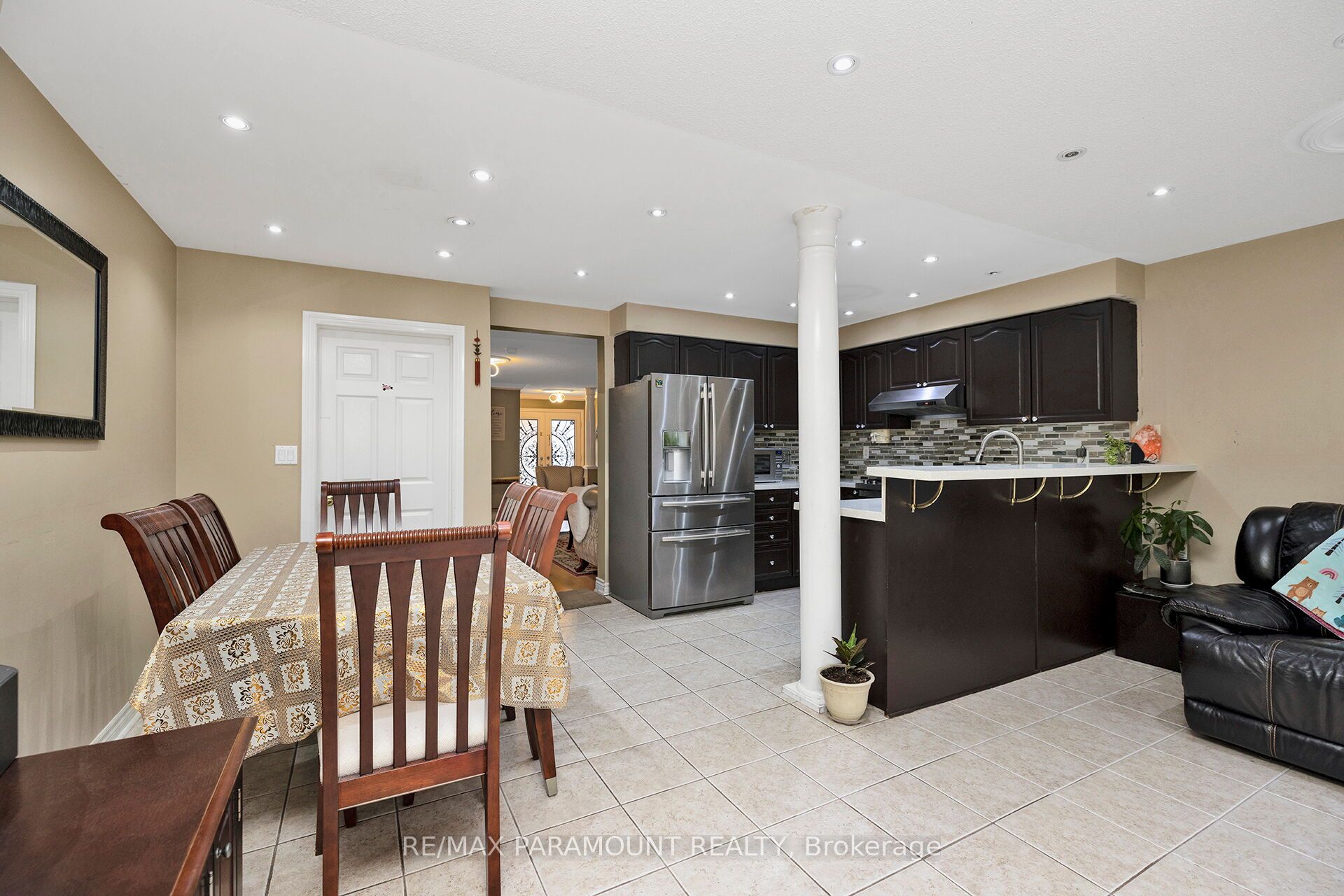 7080 Magistrate Terrace Upper Property Photo 14
