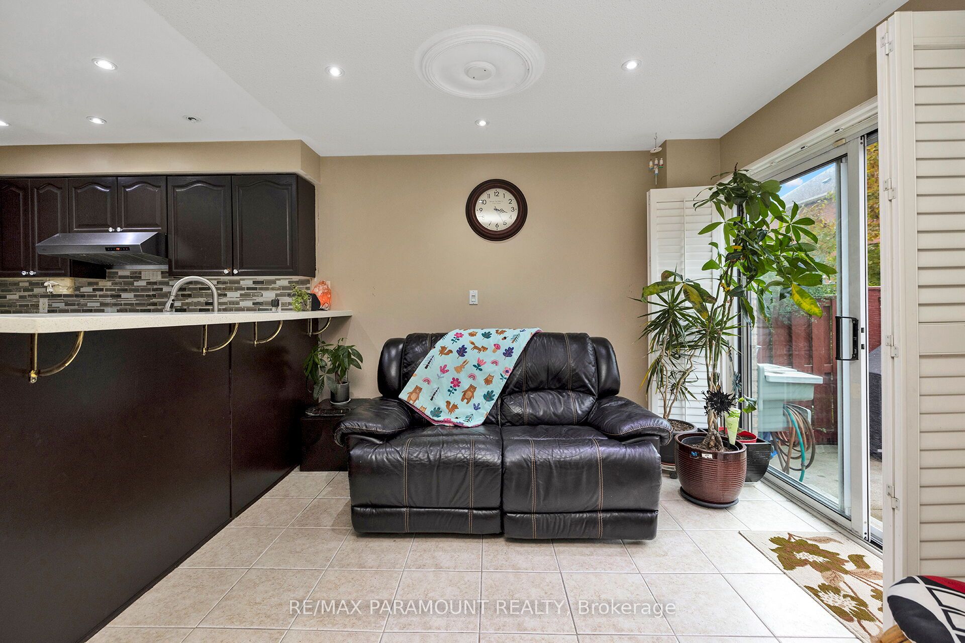 7080 Magistrate Terrace Upper Property Photo 15