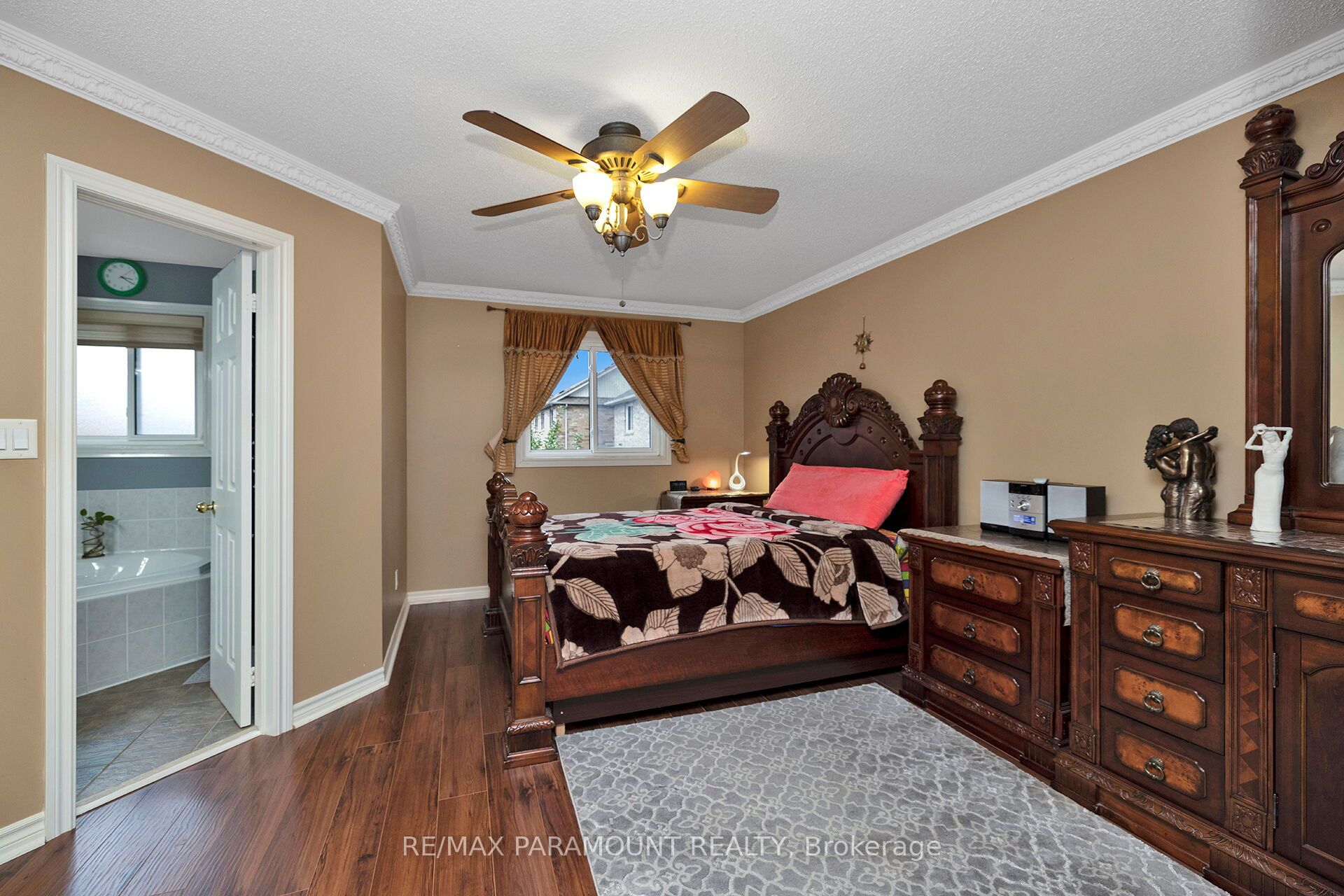 7080 Magistrate Terrace Upper Property Photo 19